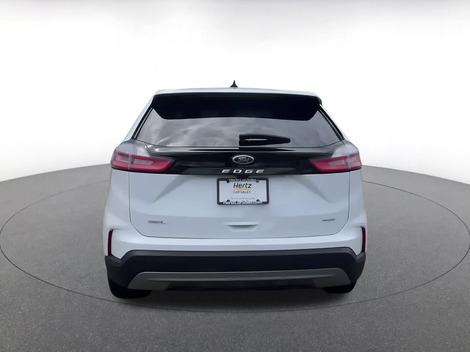 Thumbnail: 2023 Ford Edge - 12