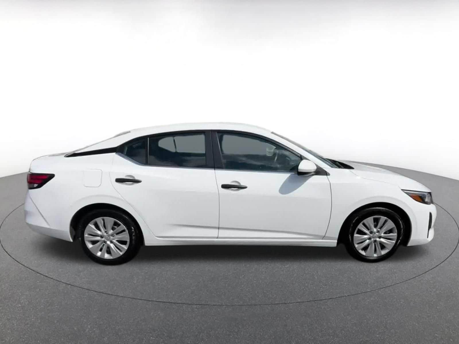 Thumbnail: 2025 Nissan Sentra - 15