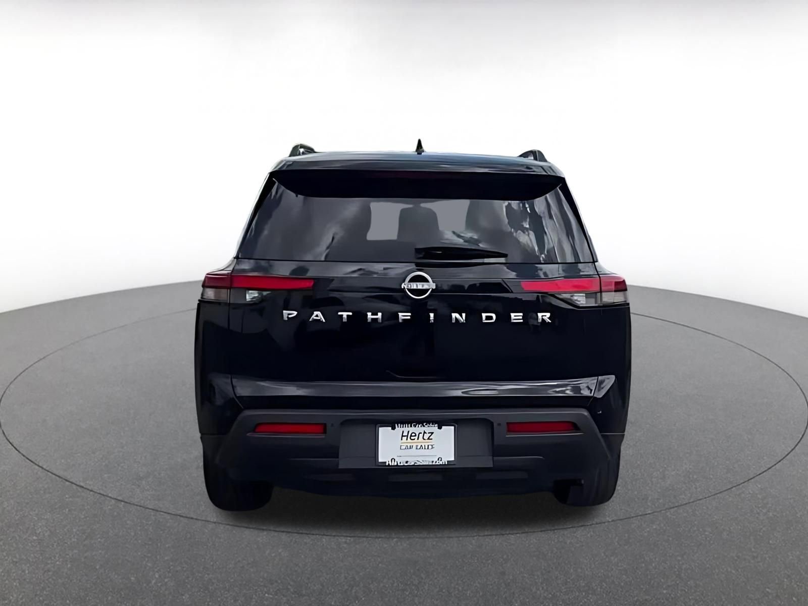 Thumbnail: 2025 Nissan Pathfinder - 12