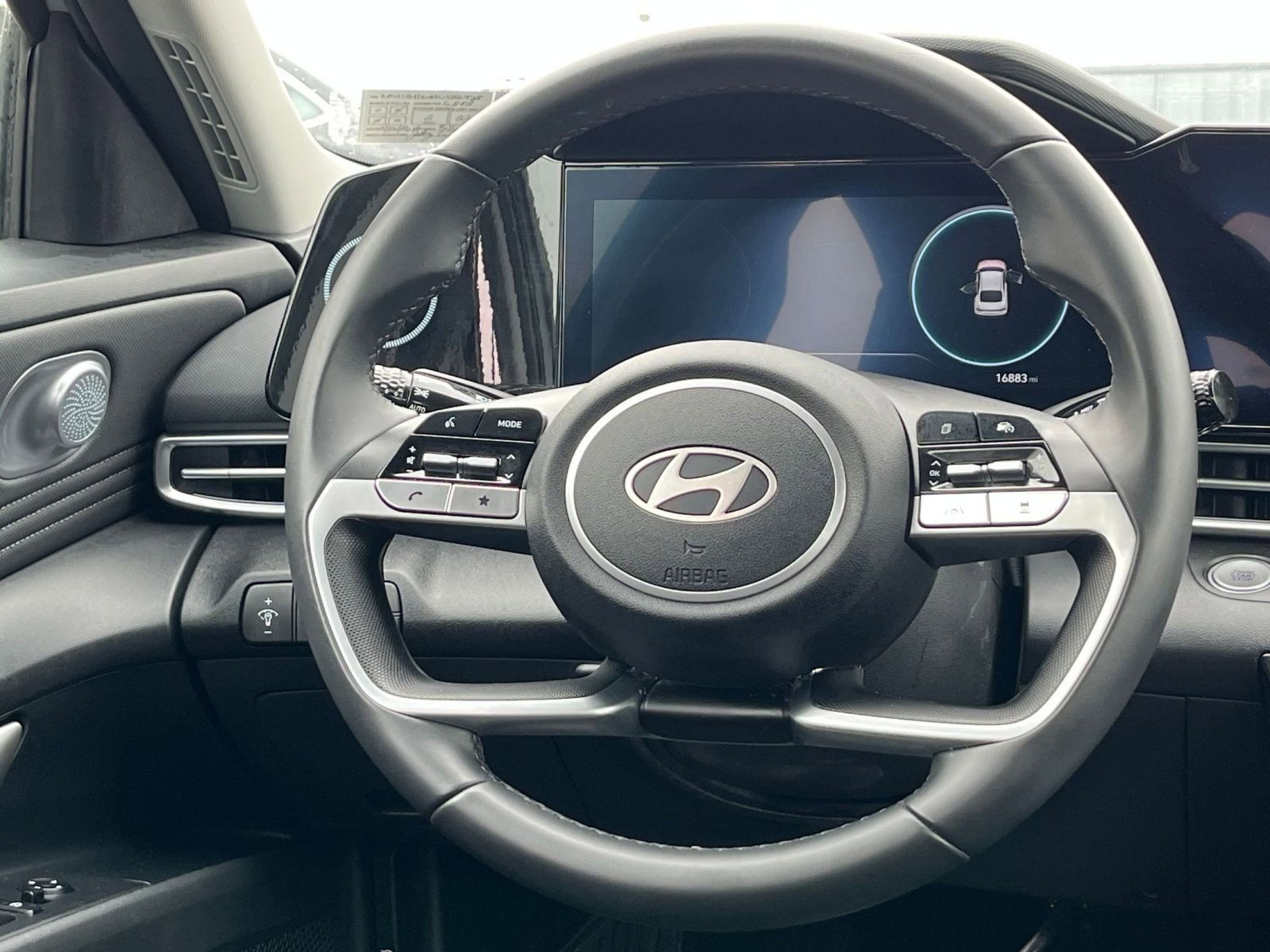 Thumbnail: 2025 Hyundai Elantra - 28