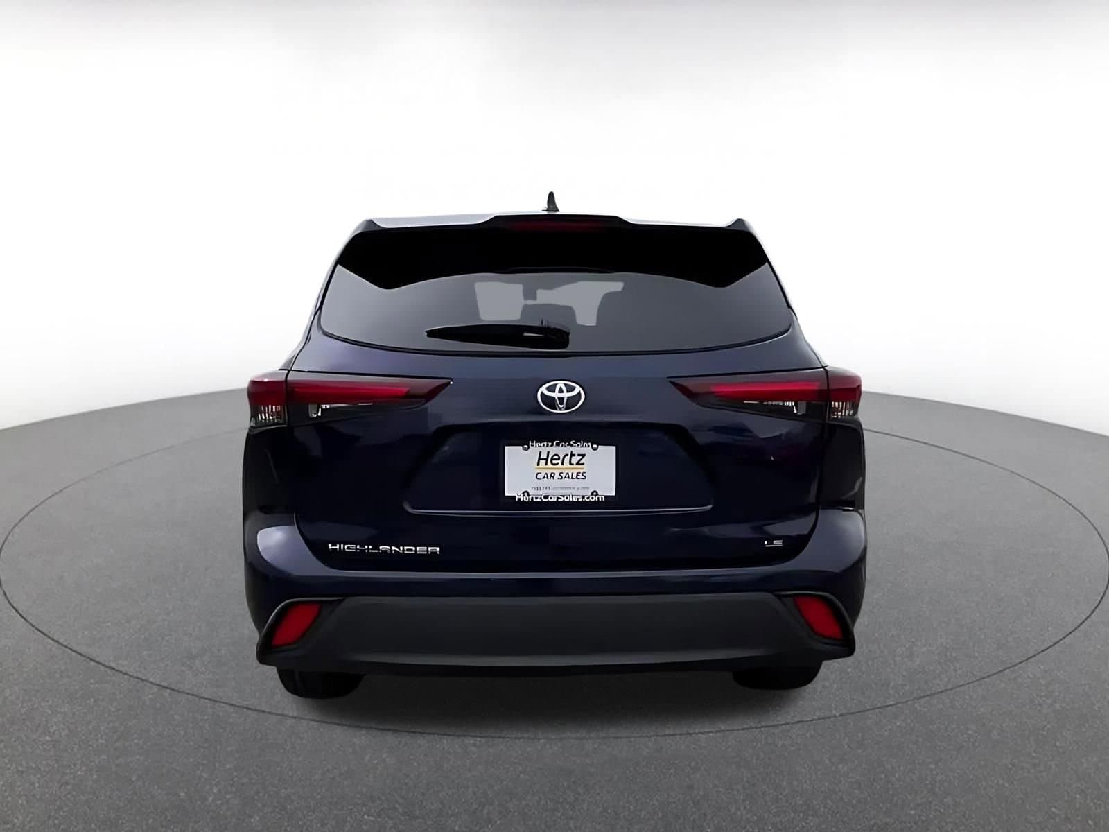 Thumbnail: 2025 Toyota Highlander - 11