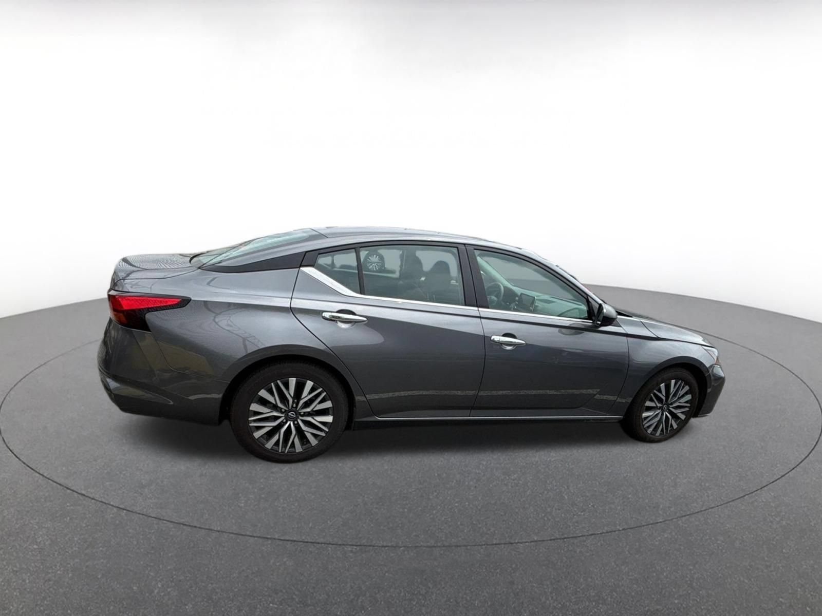 Thumbnail: 2025 Nissan Altima - 20