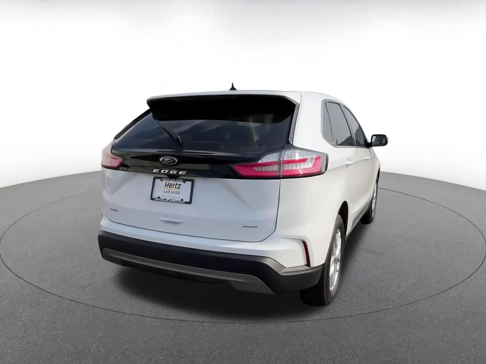 Thumbnail: 2024 Ford Edge - 15