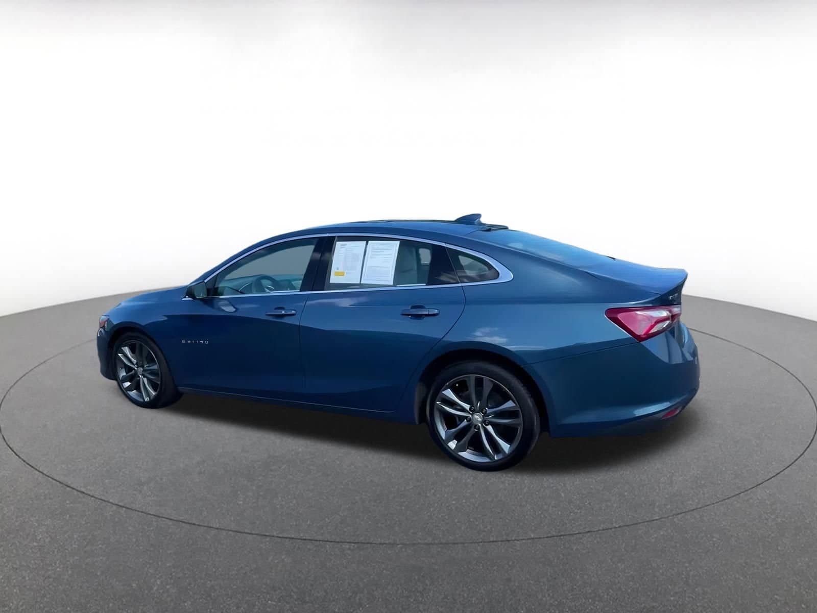 Thumbnail: 2024 Chevrolet Malibu - 10