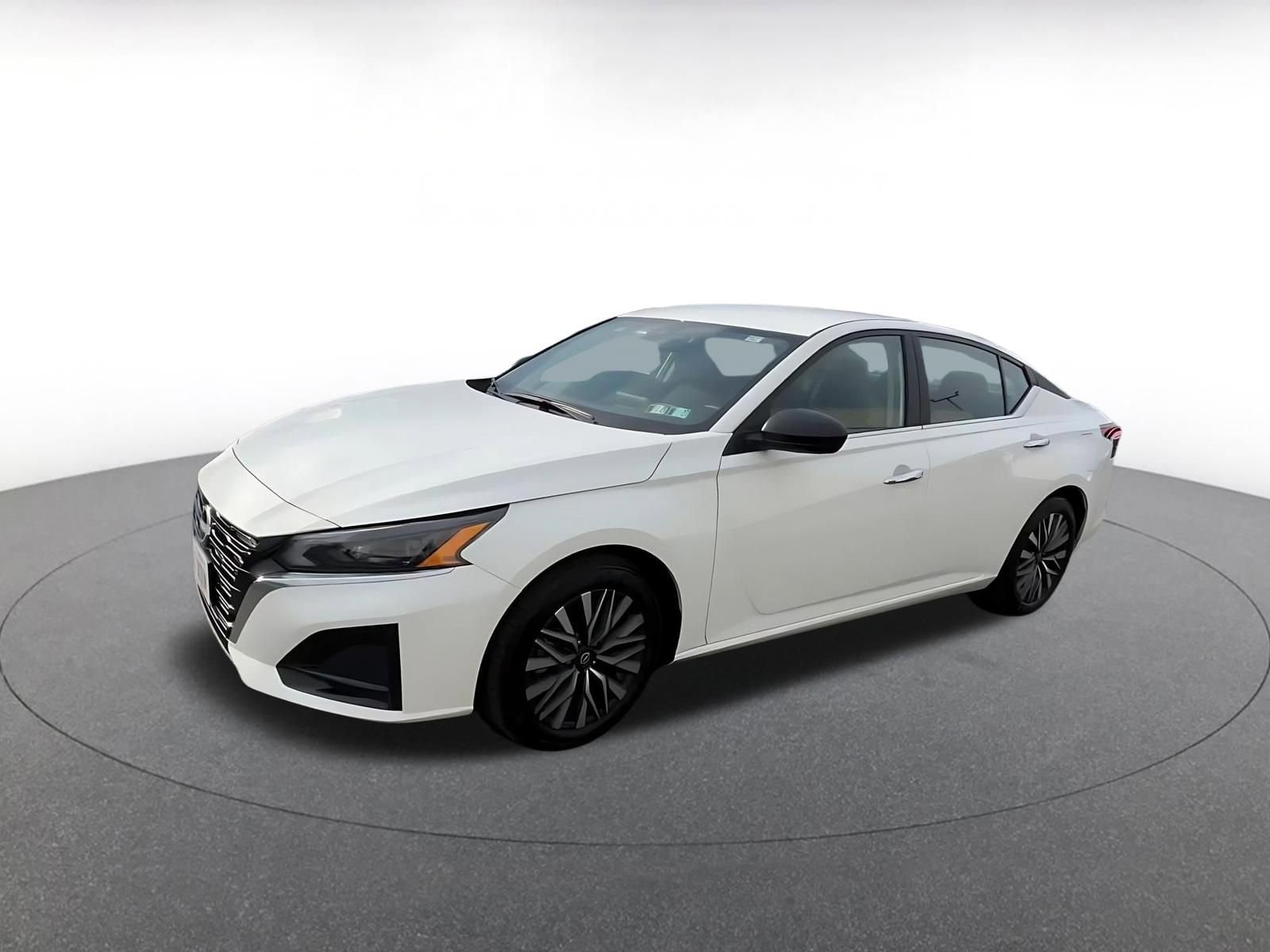 Thumbnail: 2025 Nissan Altima - 7