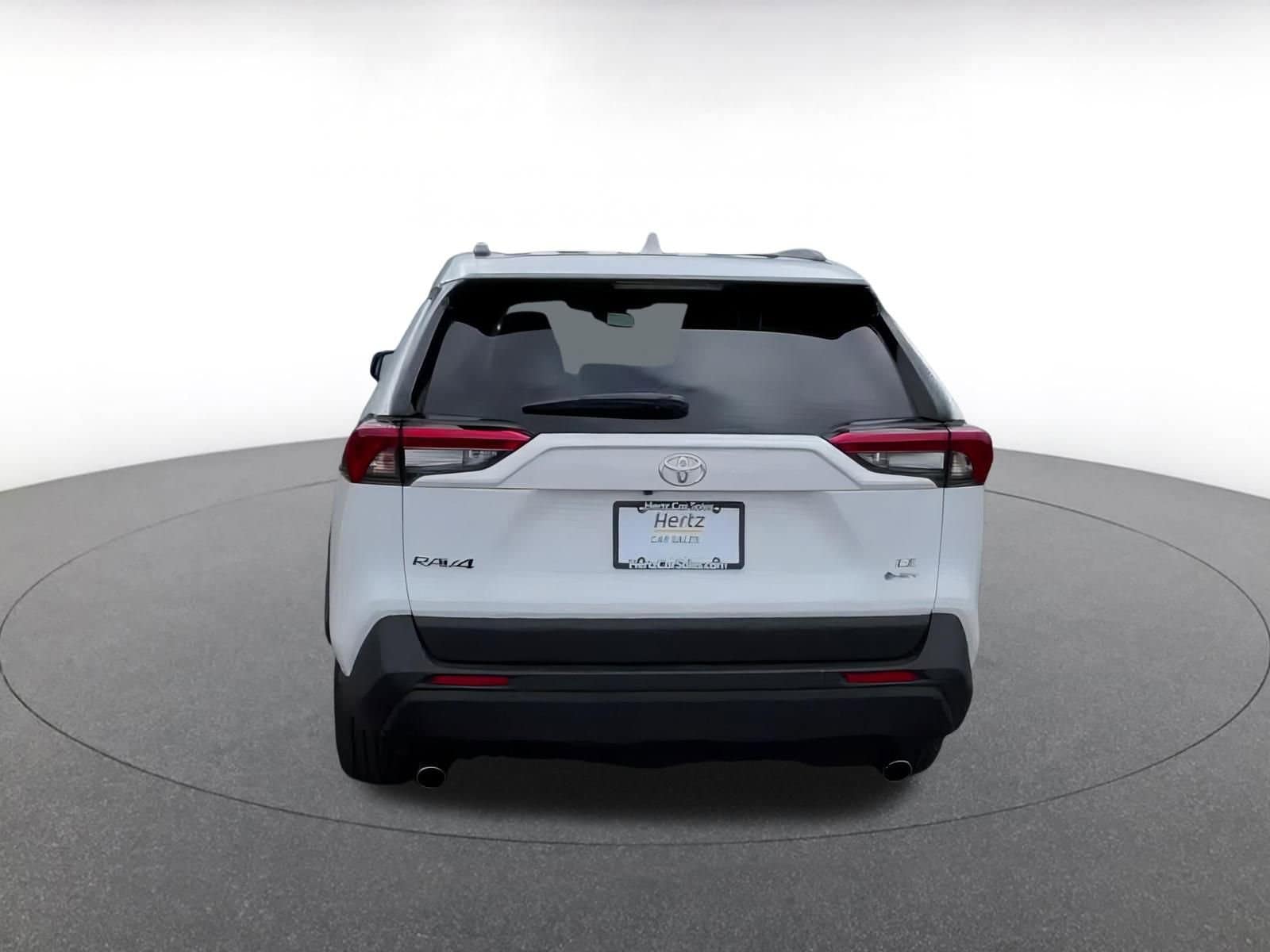 Thumbnail: 2025 Toyota RAV4 - 12