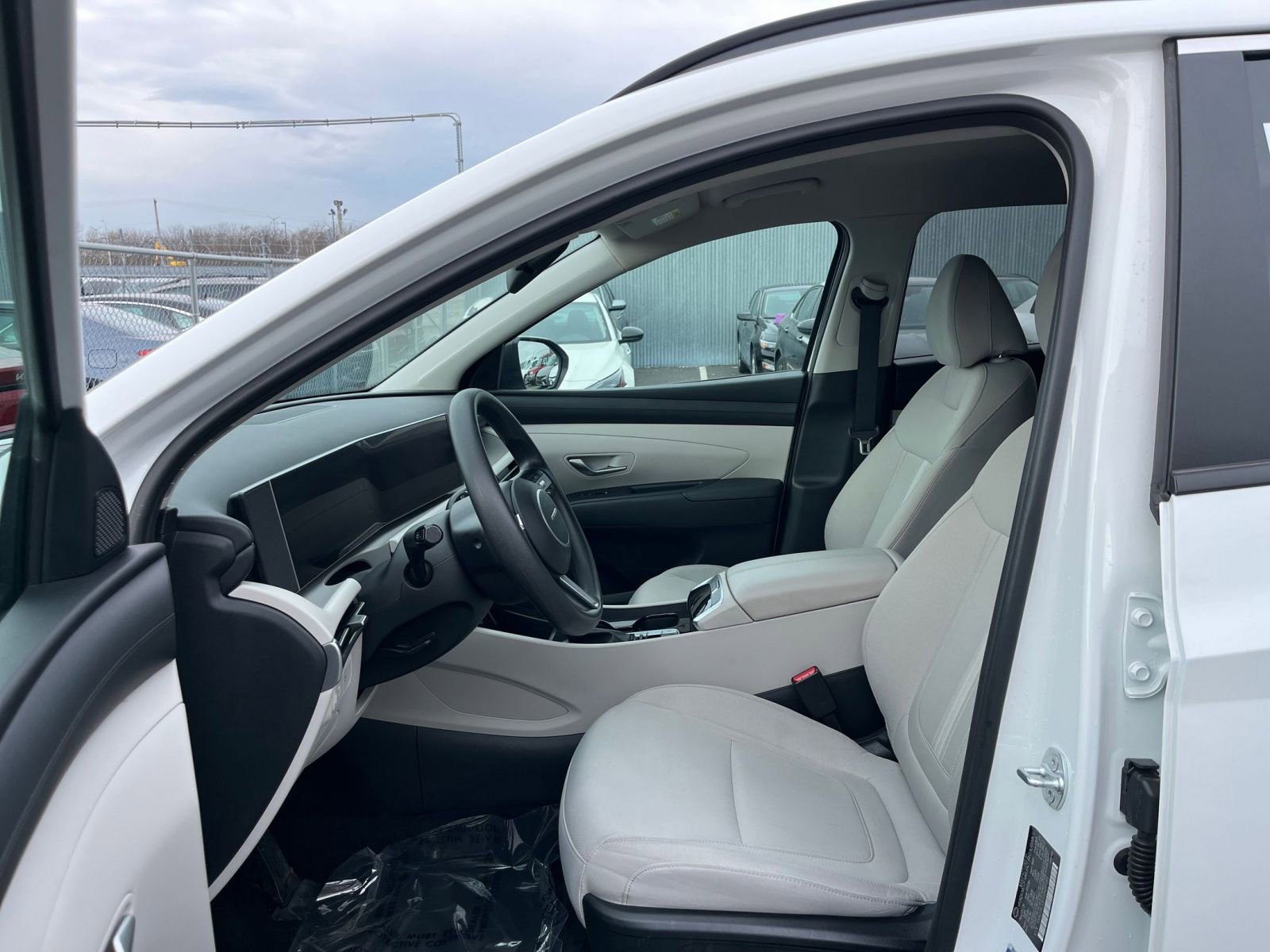 Thumbnail: 2025 Hyundai Tucson - 30