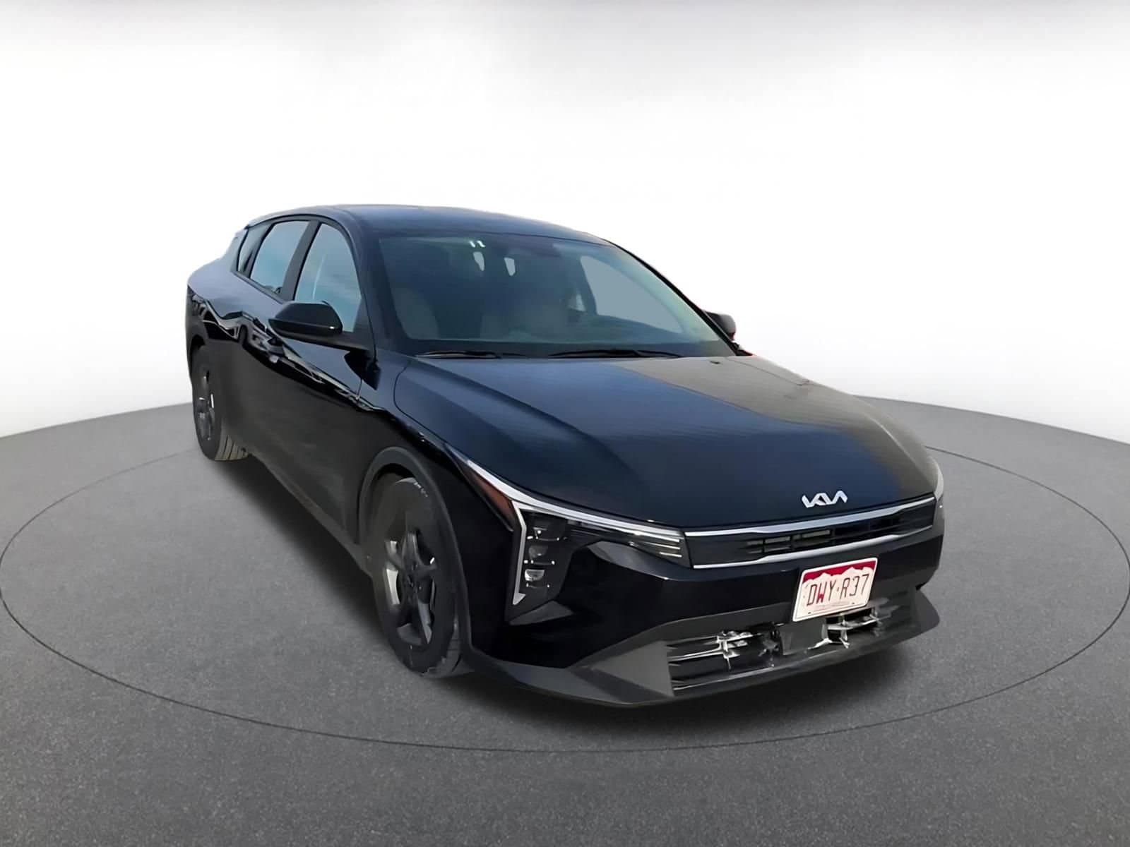 Thumbnail: 2025 Kia K4 - 3