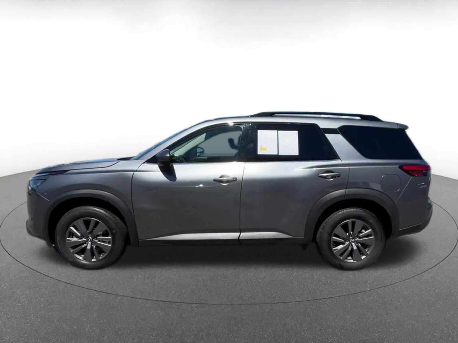 Thumbnail: 2025 Nissan Pathfinder - 8