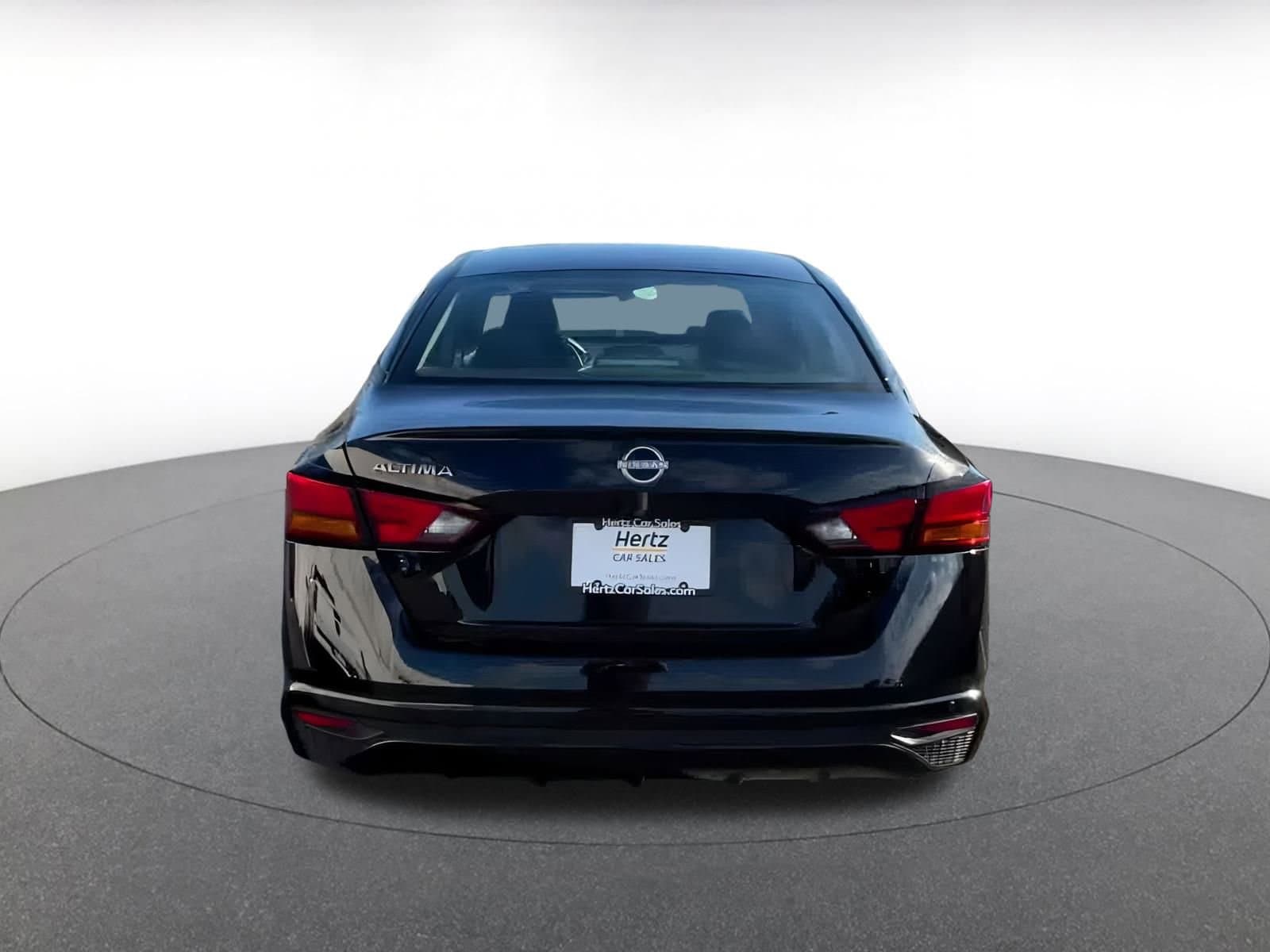 Thumbnail: 2023 Nissan Altima - 12