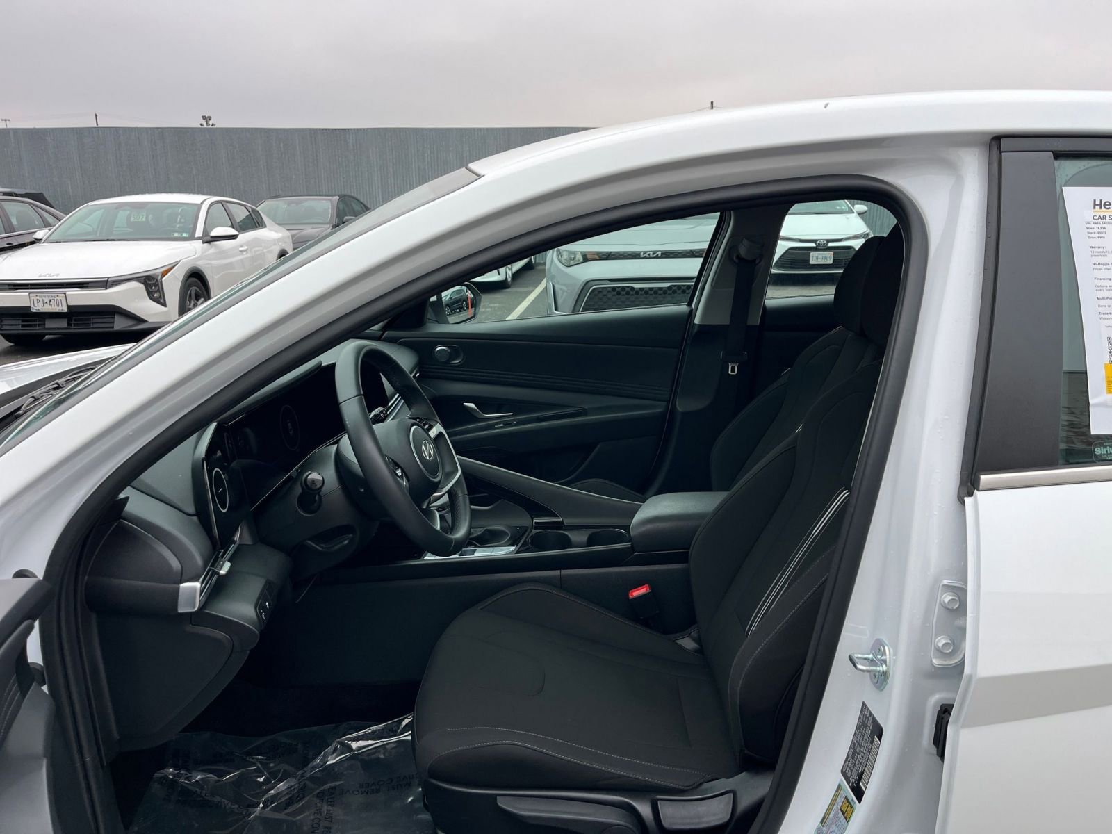 Thumbnail: 2025 Hyundai Elantra - 27