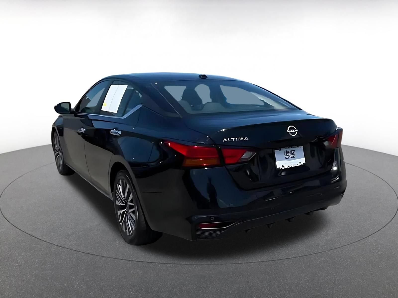 Thumbnail: 2025 Nissan Altima - 11