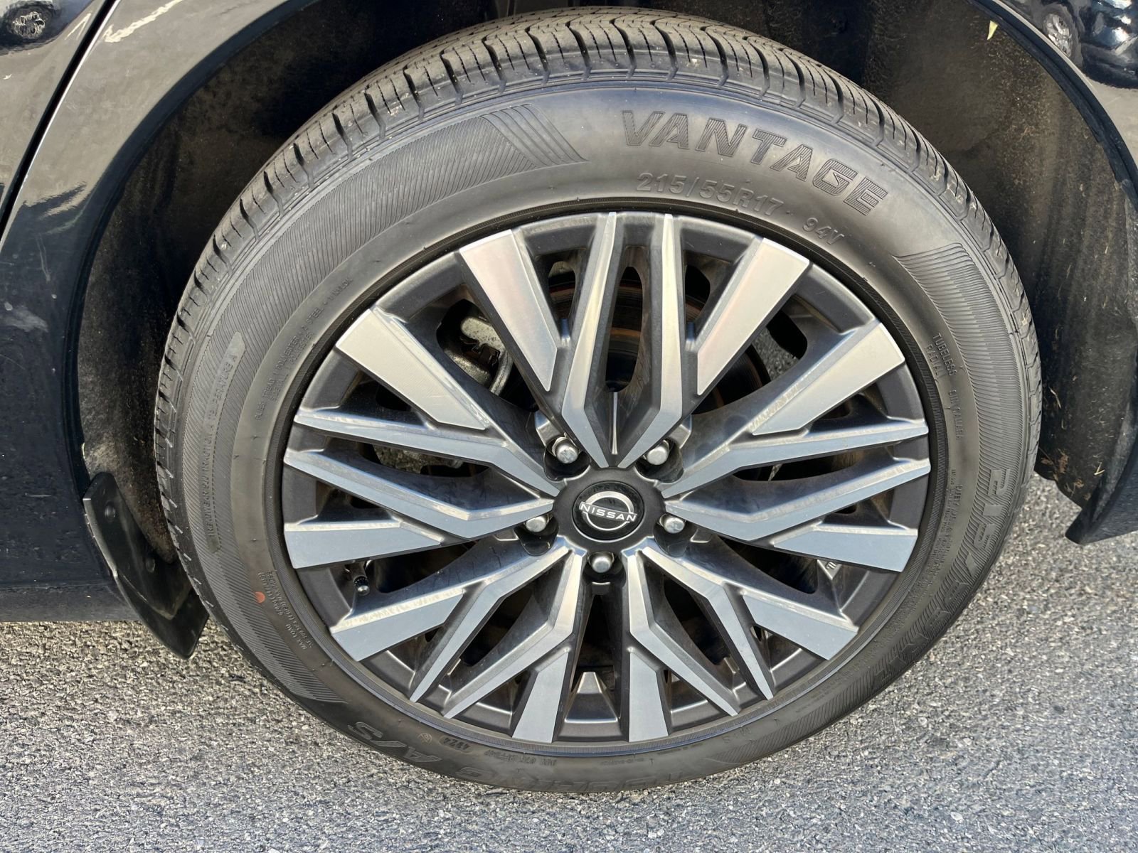 Thumbnail: 2025 Nissan Altima - 31