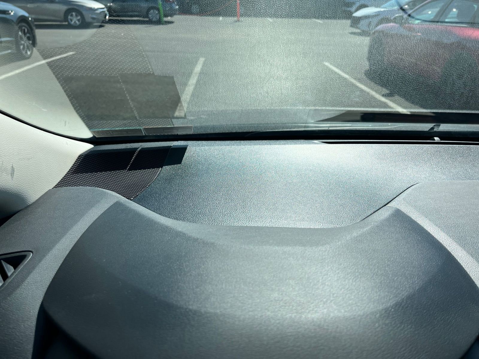 Thumbnail: 2025 Toyota Corolla - 33