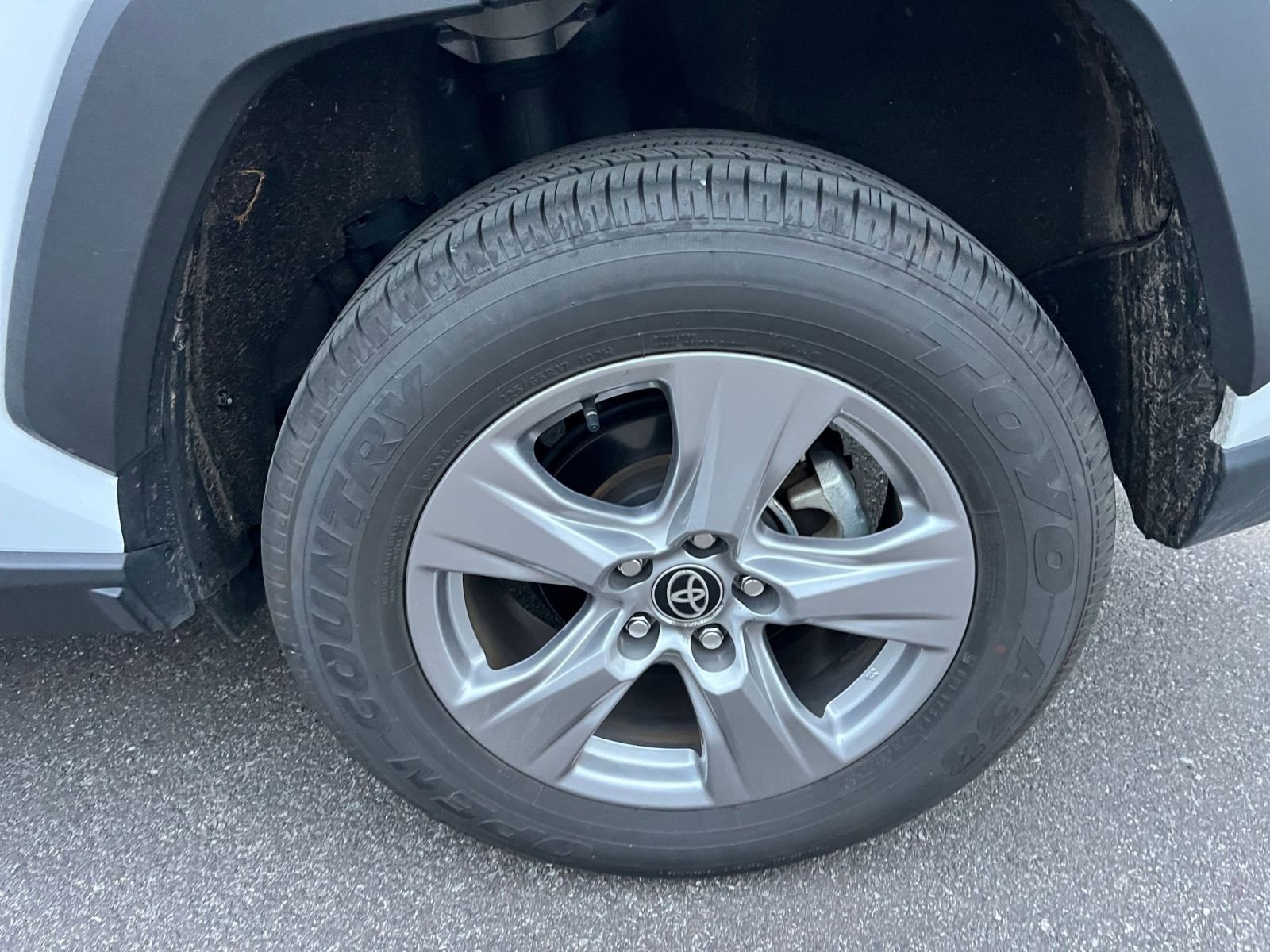 Thumbnail: 2025 Toyota RAV4 - 30