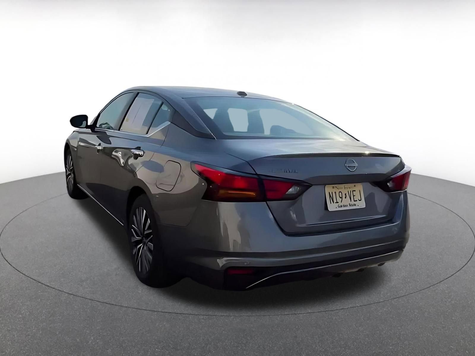 Thumbnail: 2025 Nissan Altima - 11