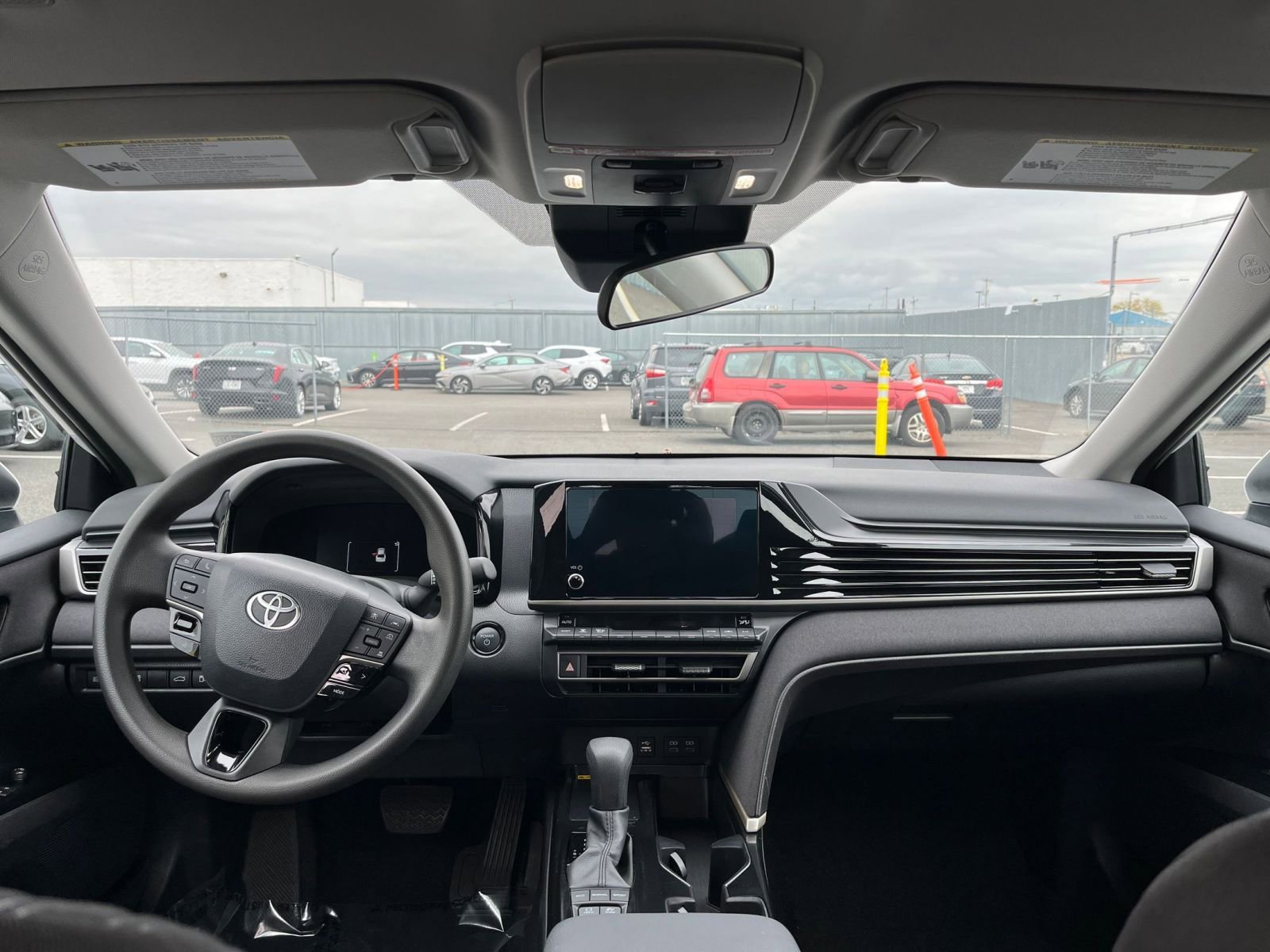 Thumbnail: 2025 Toyota Camry - 32