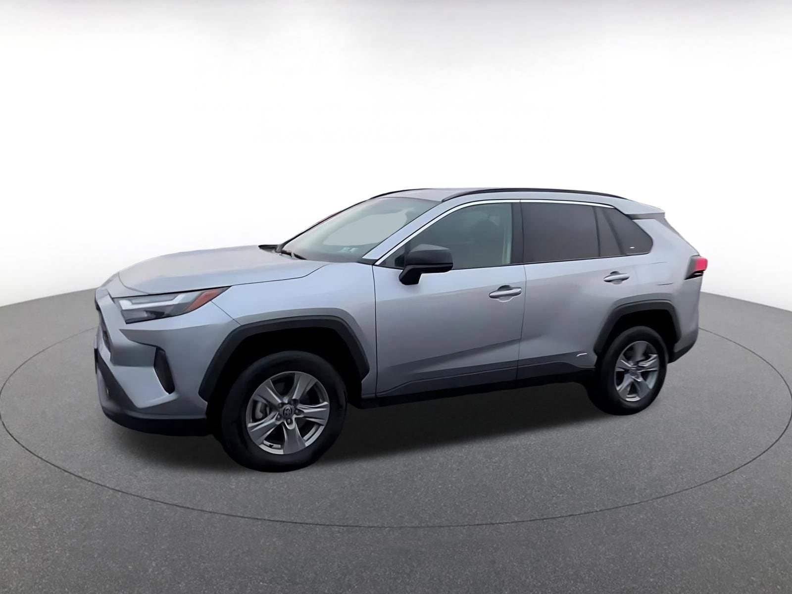 Thumbnail: 2025 Toyota RAV4 - 7