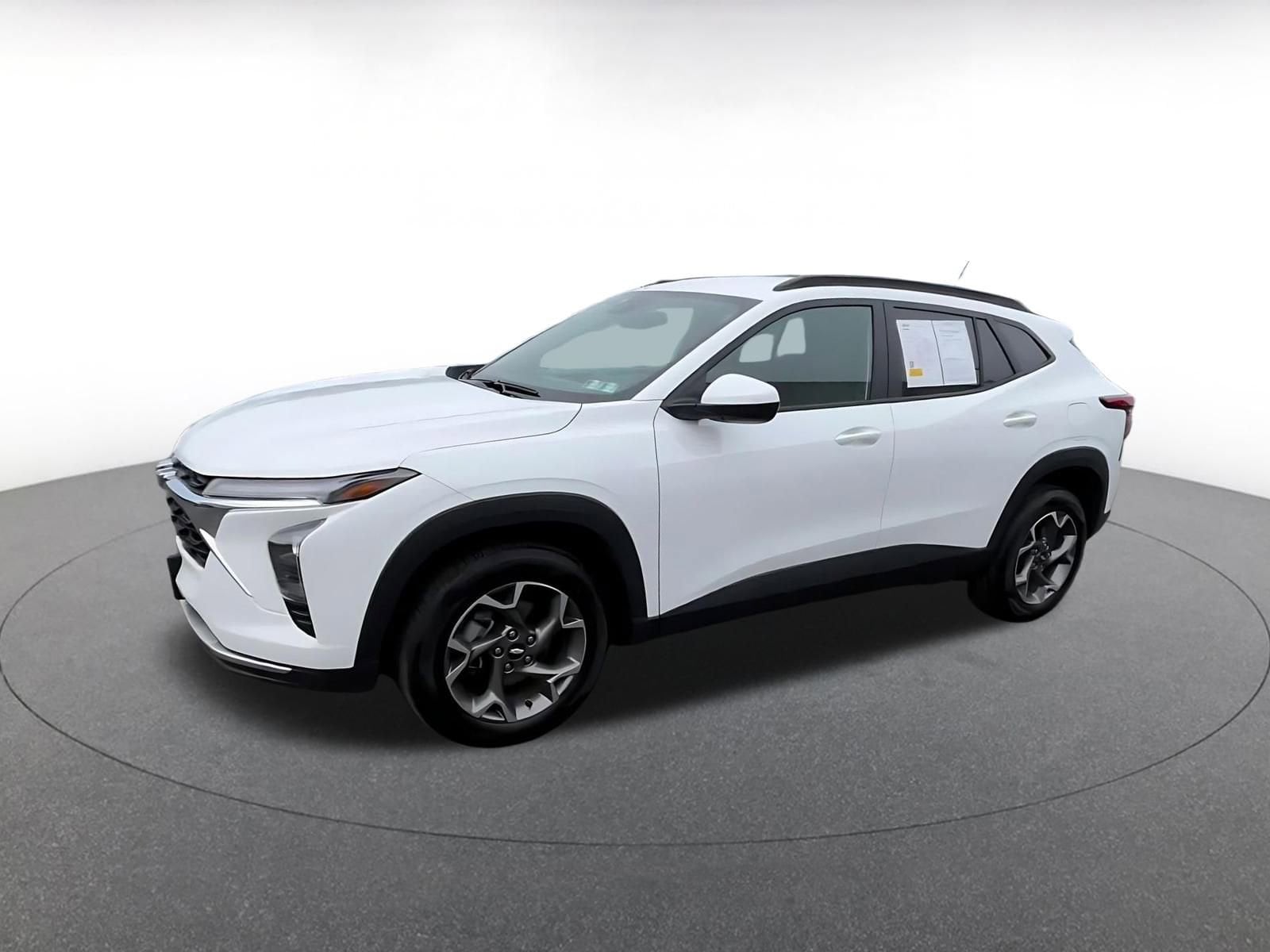 Thumbnail: 2025 Chevrolet Trax - 7