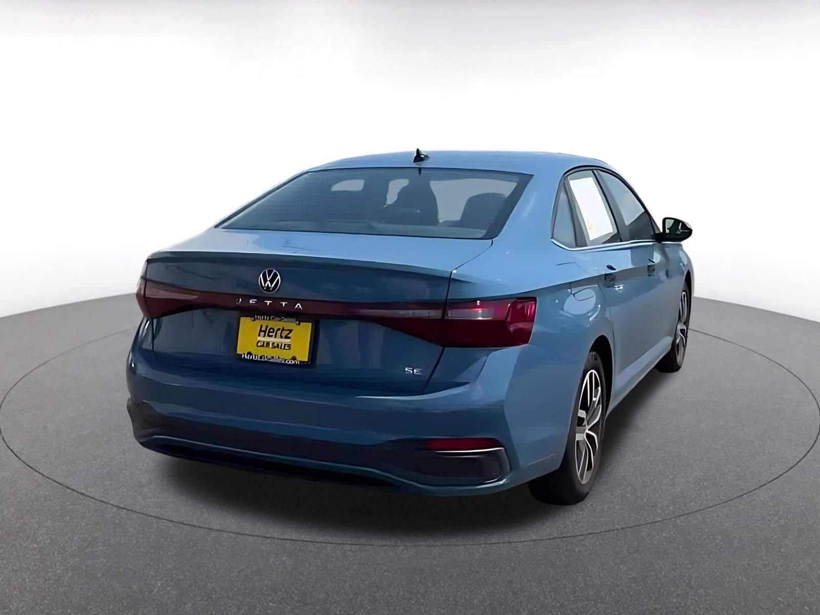 Thumbnail: 2025 Volkswagen Jetta - 13