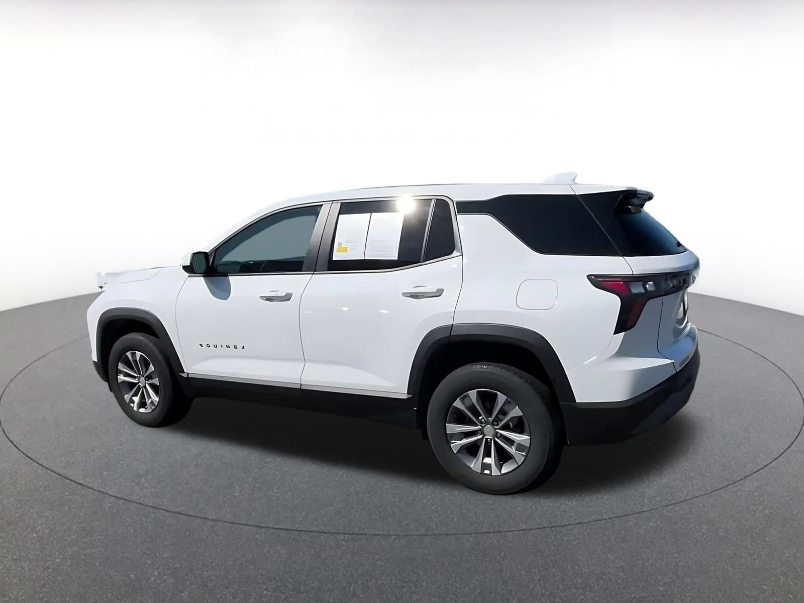 Thumbnail: 2025 Chevrolet Equinox - 9