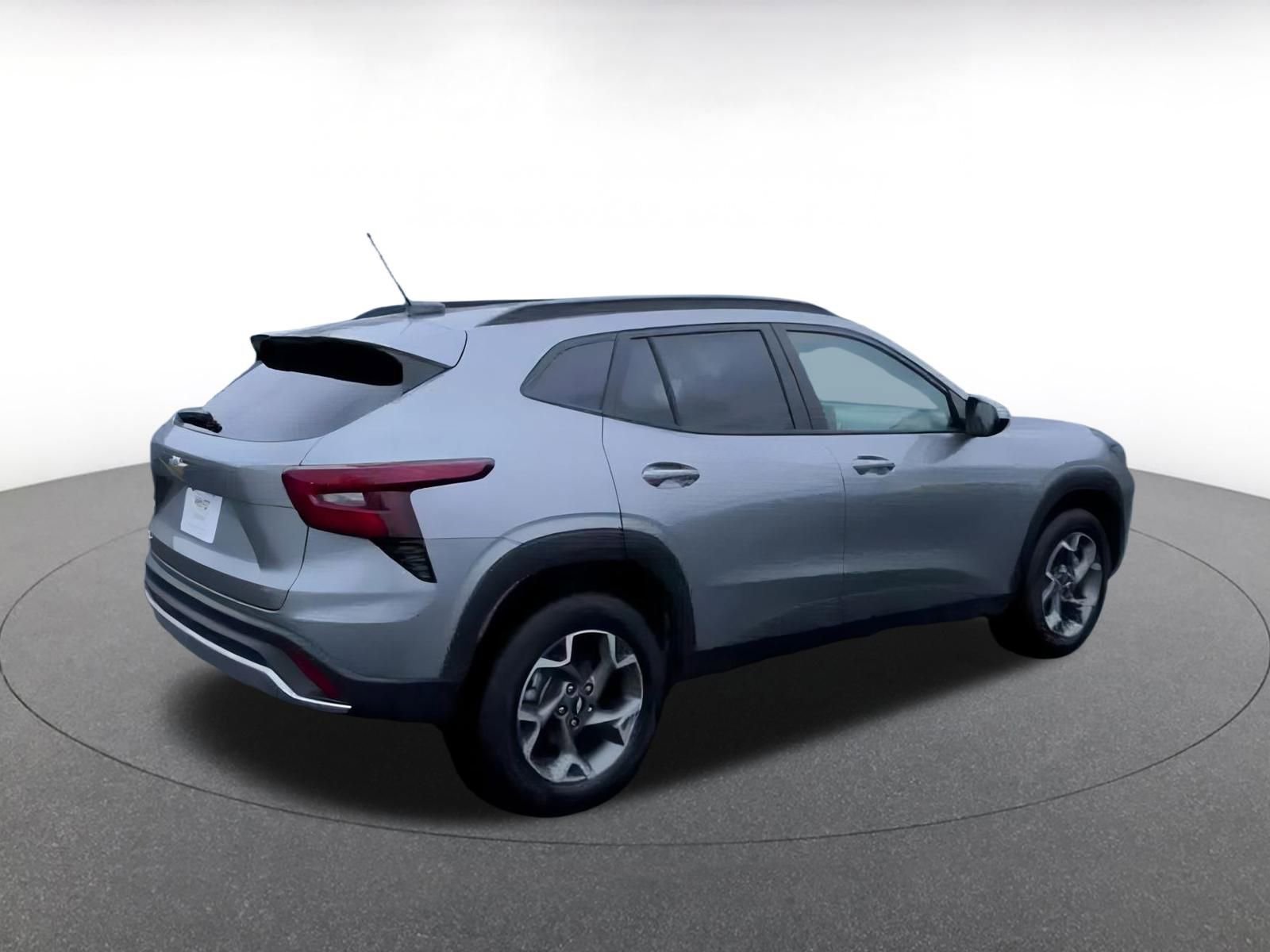 Thumbnail: 2025 Chevrolet Trax - 15