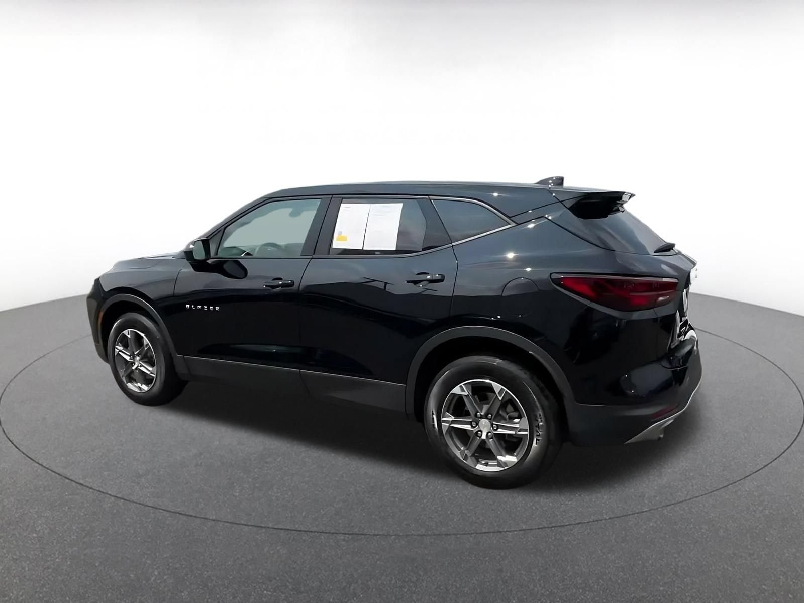 Thumbnail: 2025 Chevrolet Blazer - 9