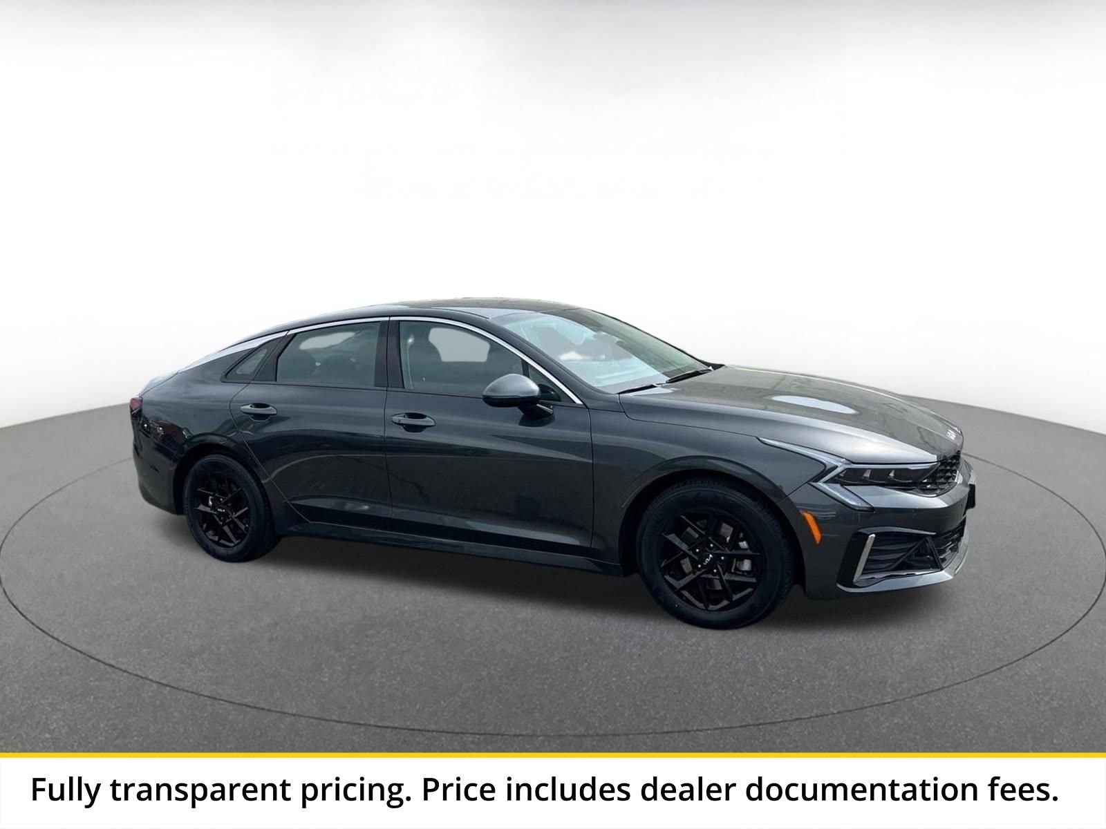 Thumbnail: 2025 Kia K5 - 1