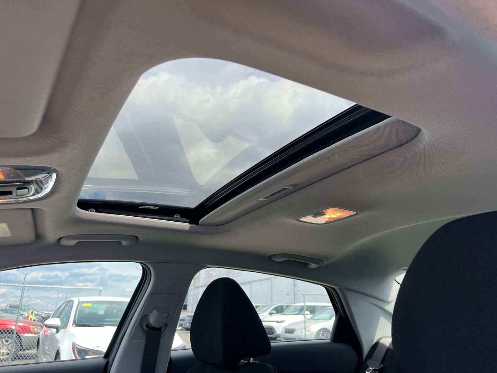 Thumbnail: 2025 Hyundai Elantra - 29