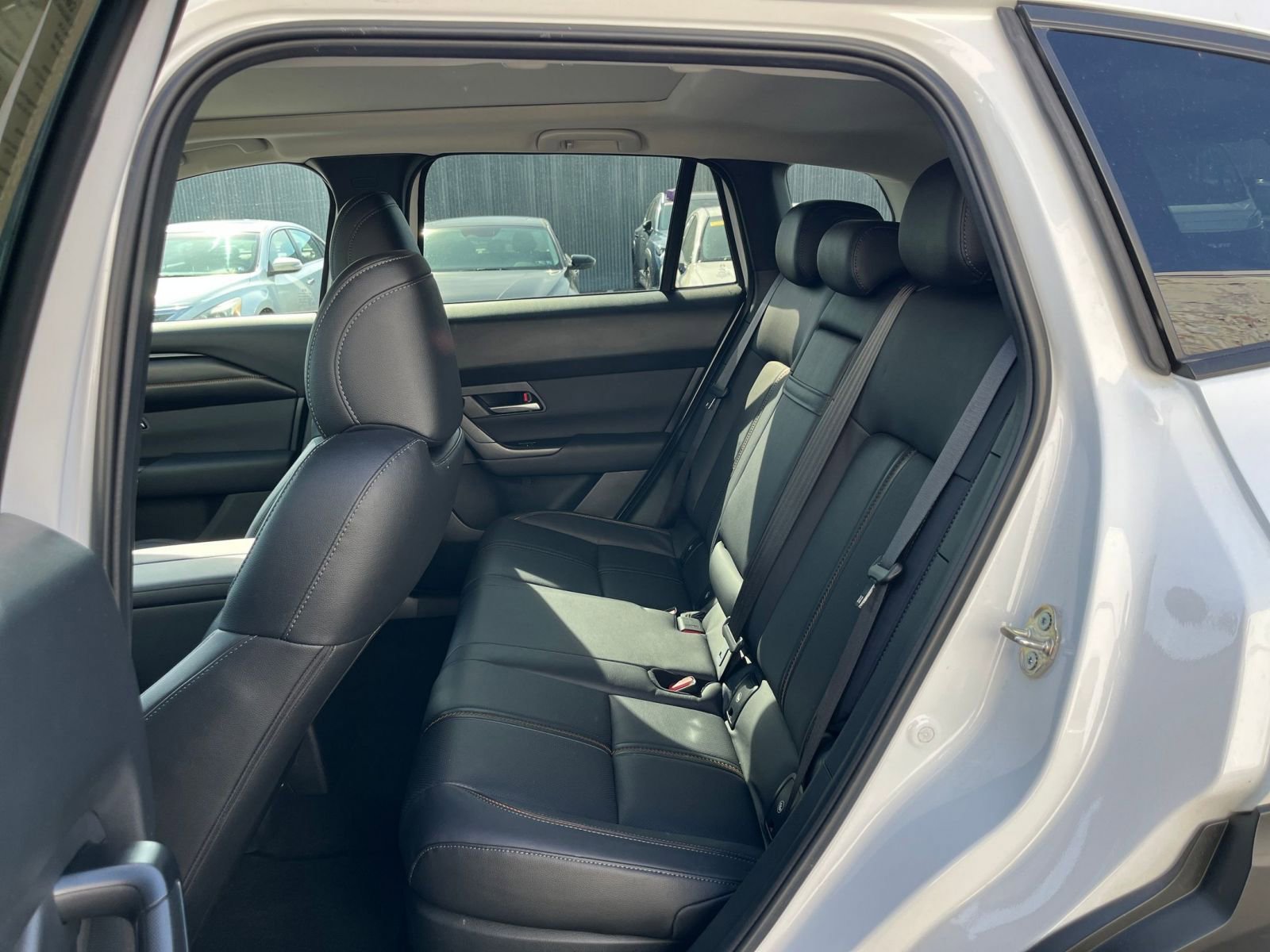 Thumbnail: 2025 Mazda CX-50 - 27