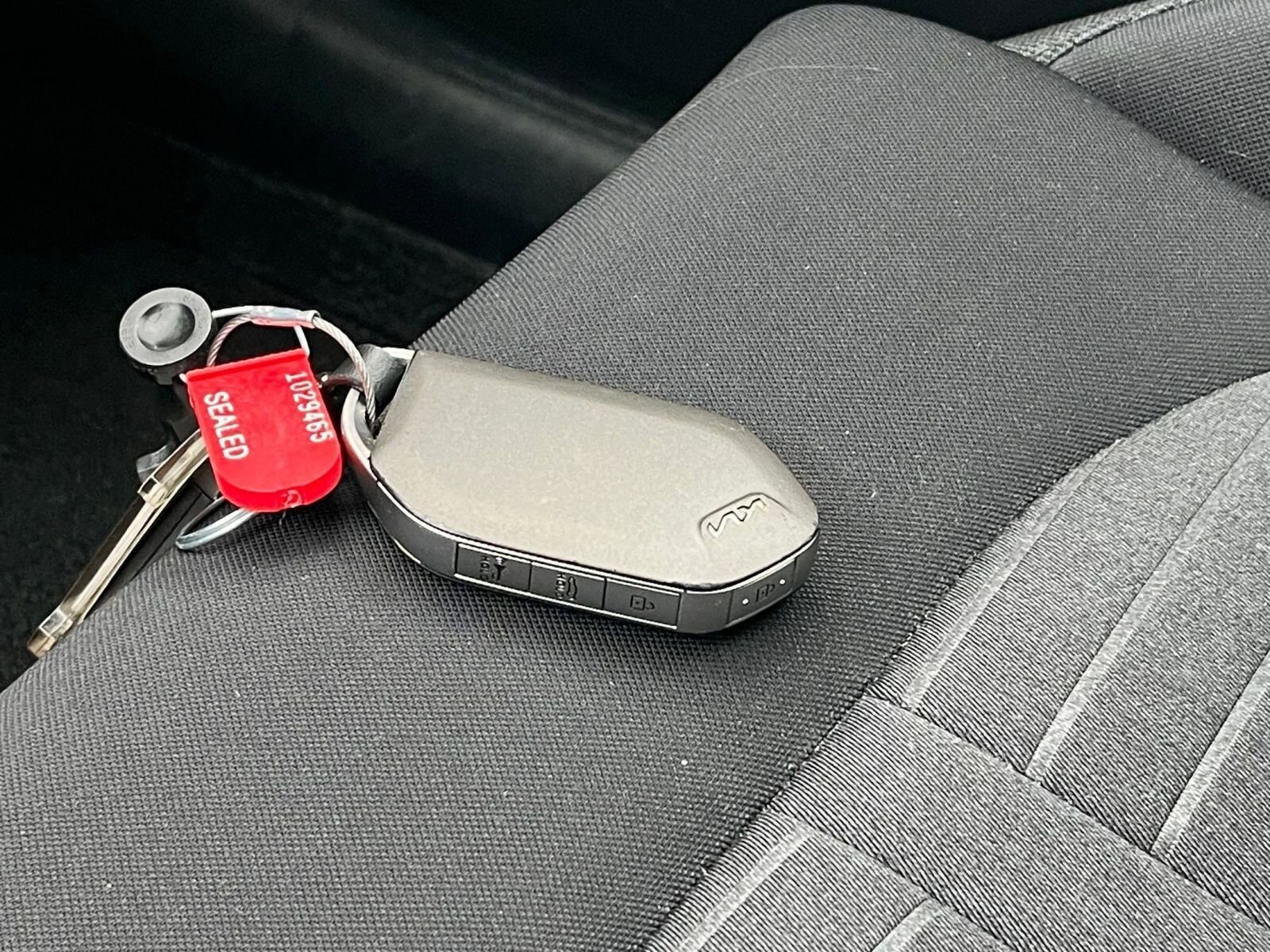 Thumbnail: 2025 Kia K5 - 21