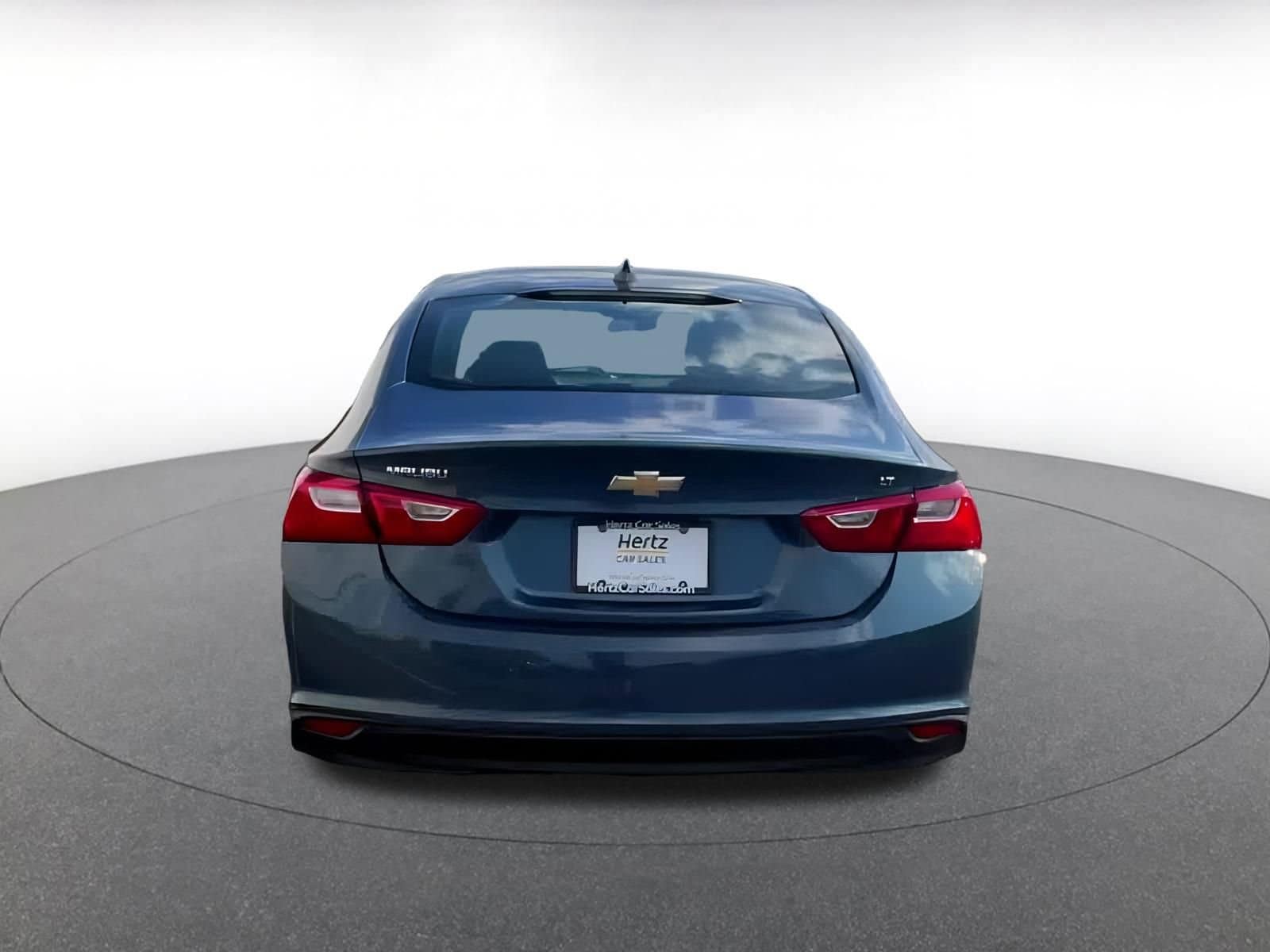 Thumbnail: 2024 Chevrolet Malibu - 12