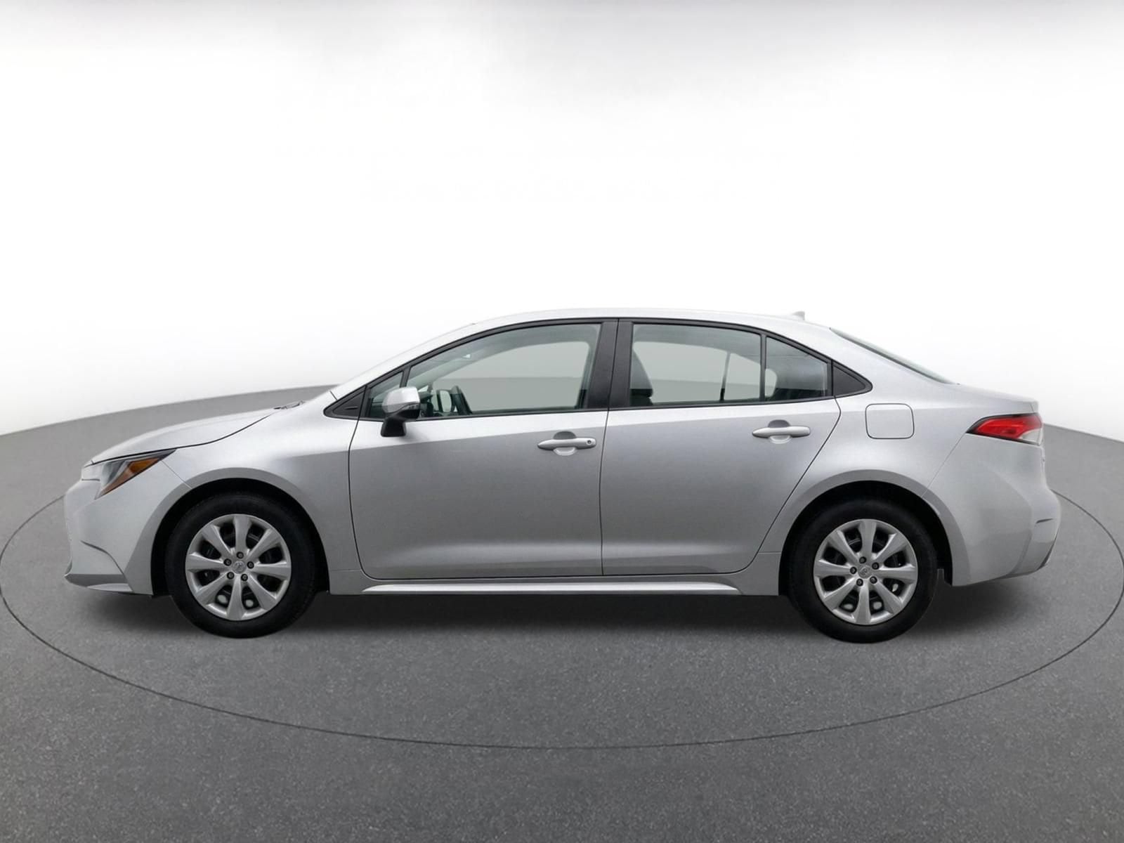 Thumbnail: 2025 Toyota Corolla - 5