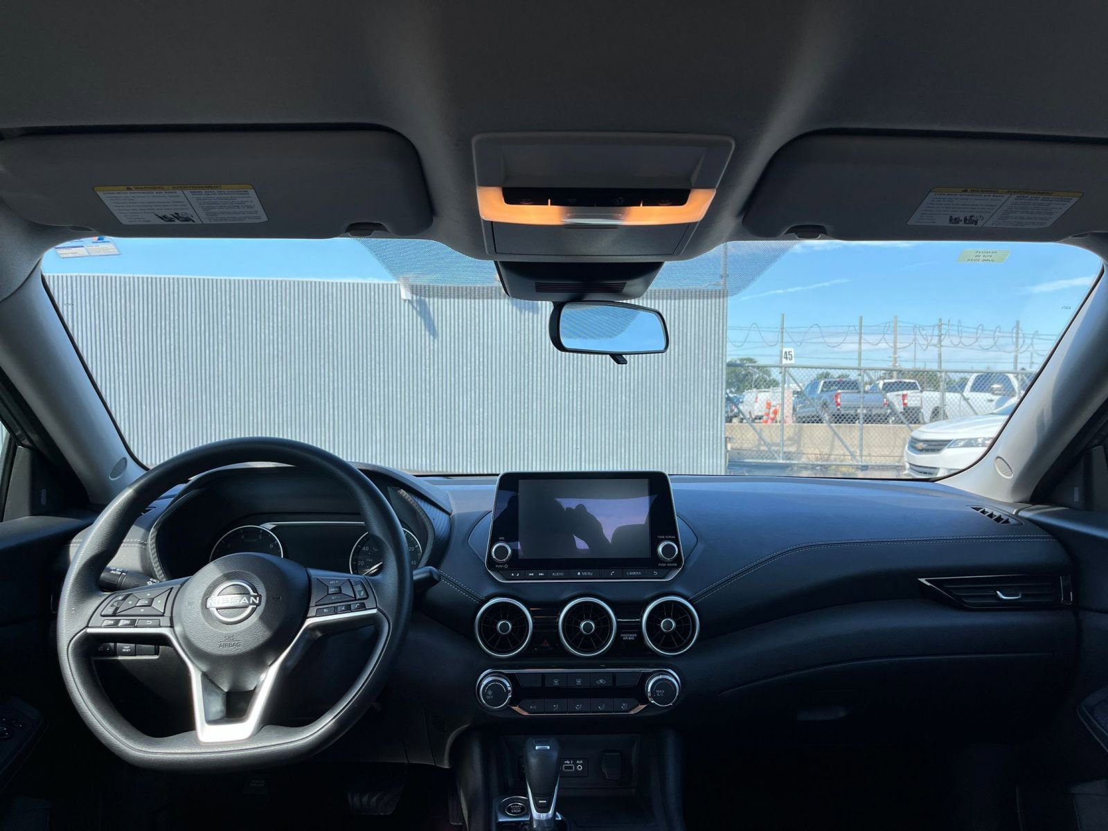 Thumbnail: 2024 Nissan Sentra - 32