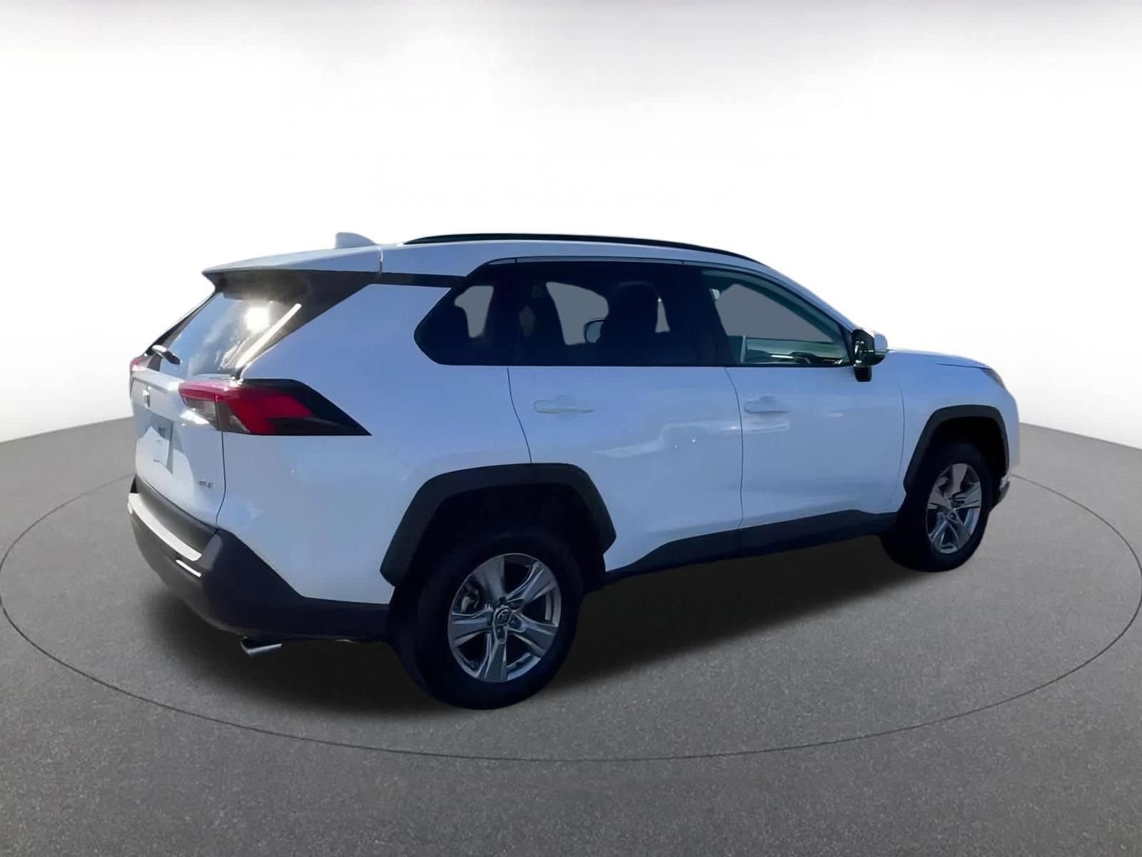 Thumbnail: 2025 Toyota RAV4 - 15