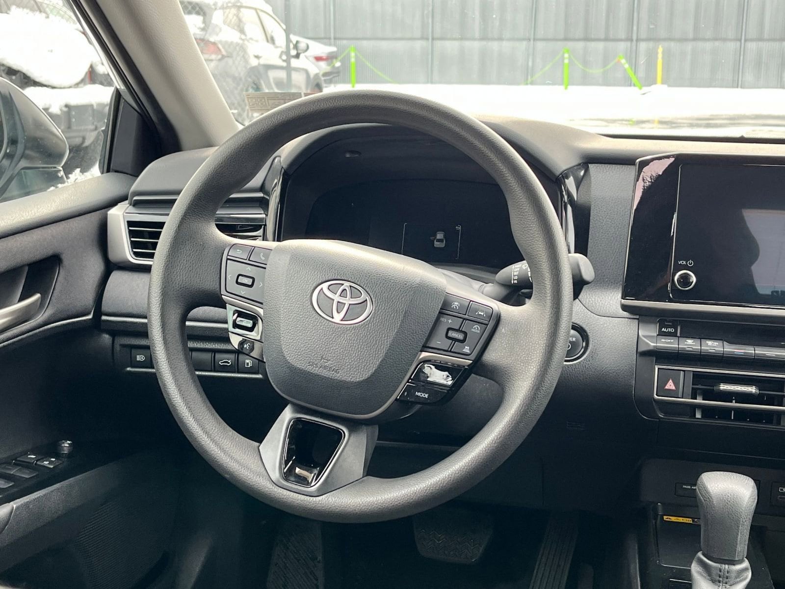 Thumbnail: 2025 Toyota Camry - 27