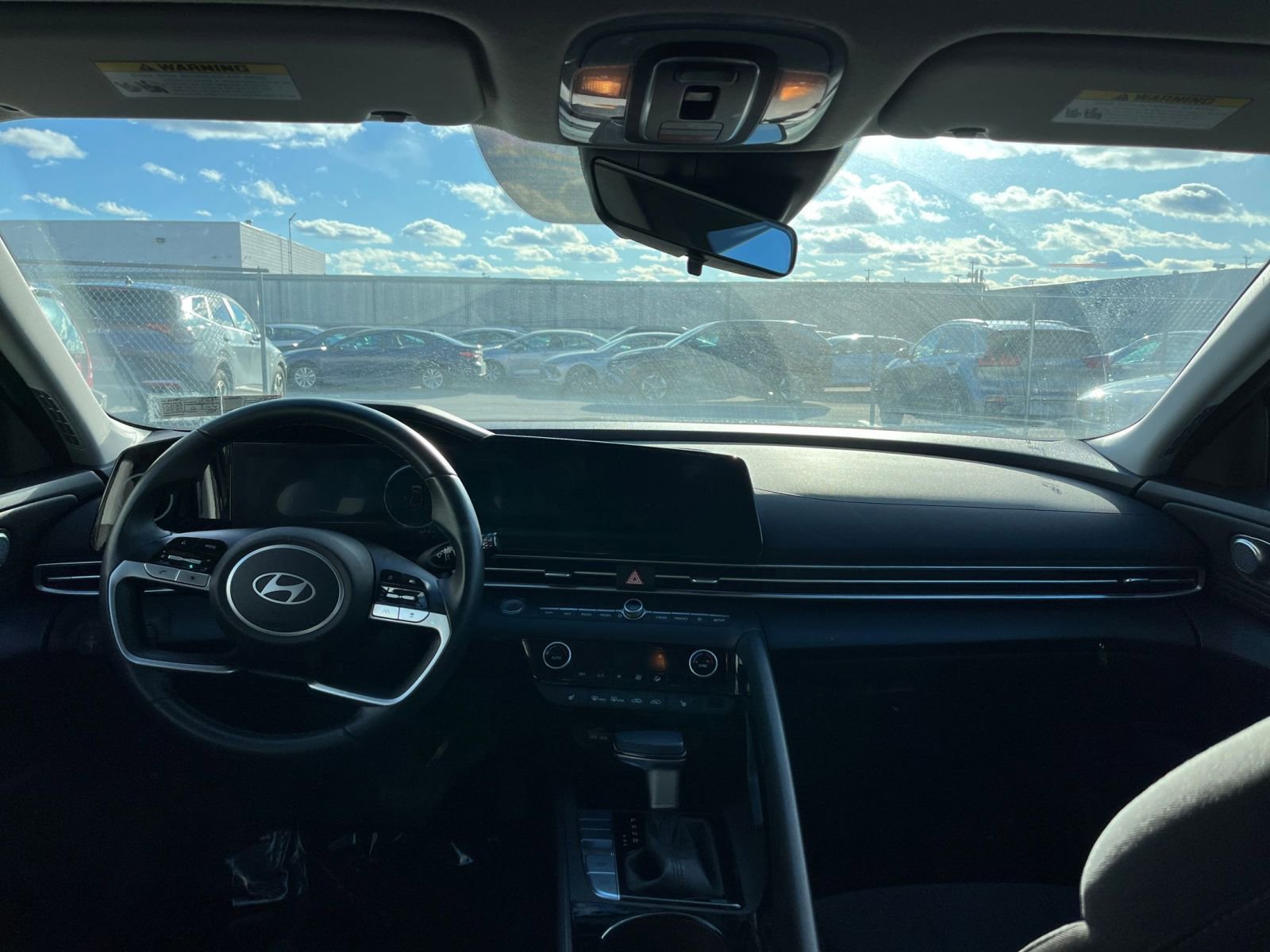 Thumbnail: 2025 Hyundai Elantra - 32