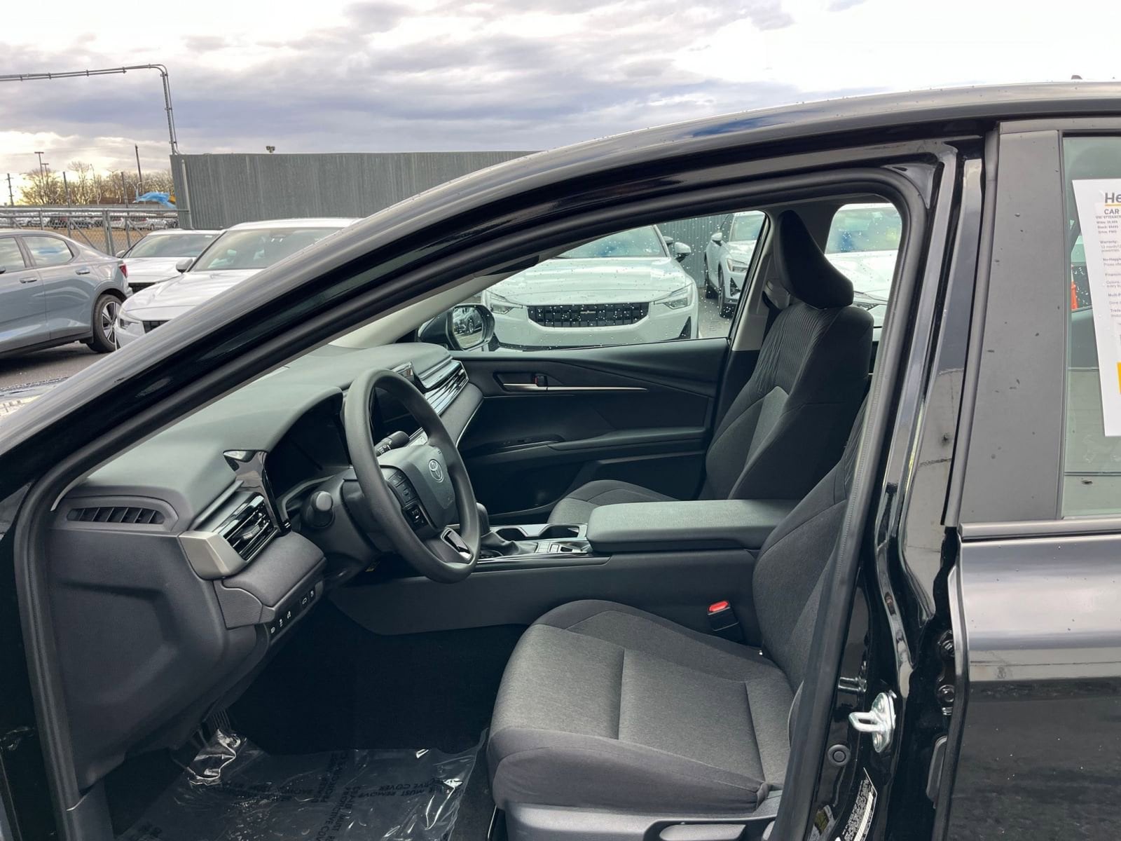 Thumbnail: 2025 Toyota Camry - 26