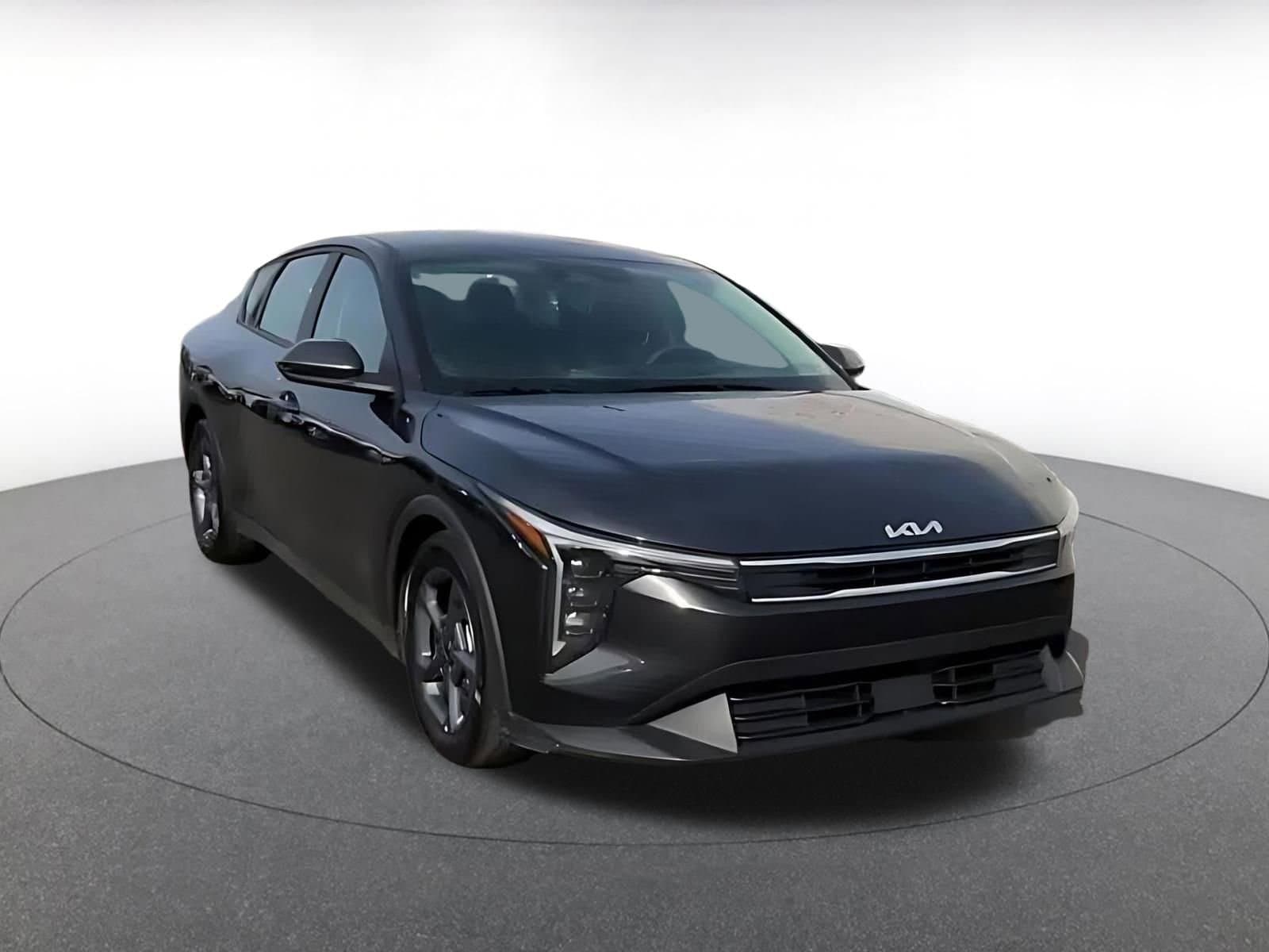 Thumbnail: 2025 Kia K4 - 3