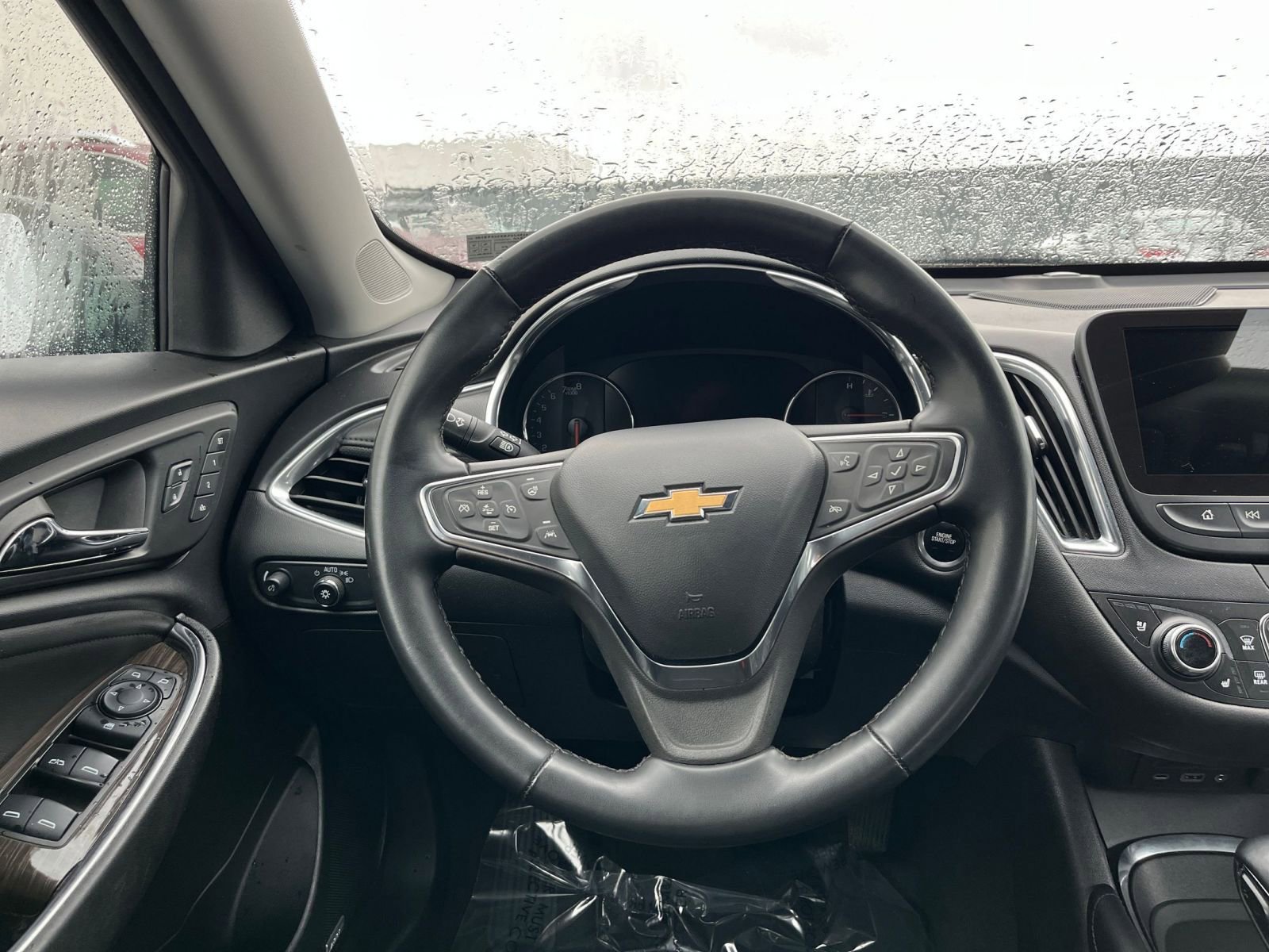 Thumbnail: 2024 Chevrolet Malibu - 28