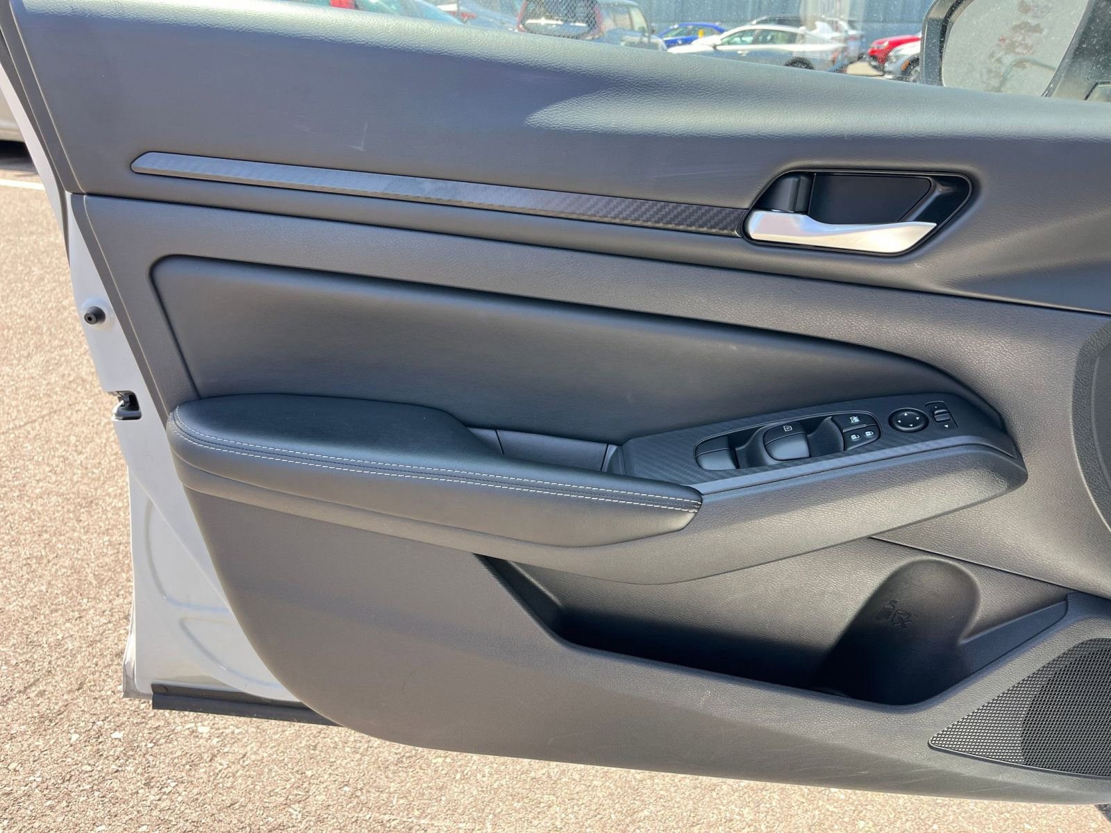 Thumbnail: 2025 Nissan Altima - 18