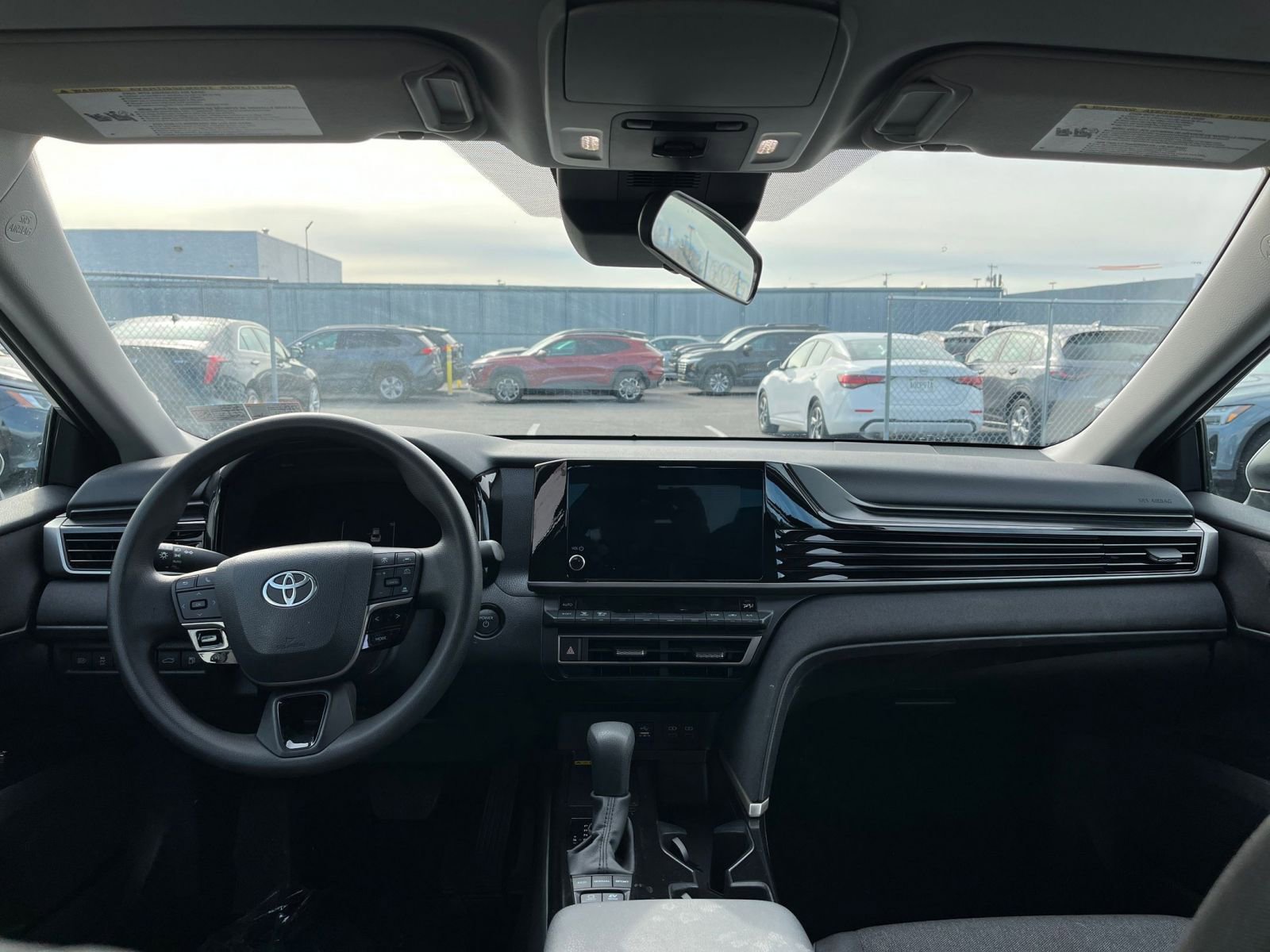 Thumbnail: 2025 Toyota Camry - 32