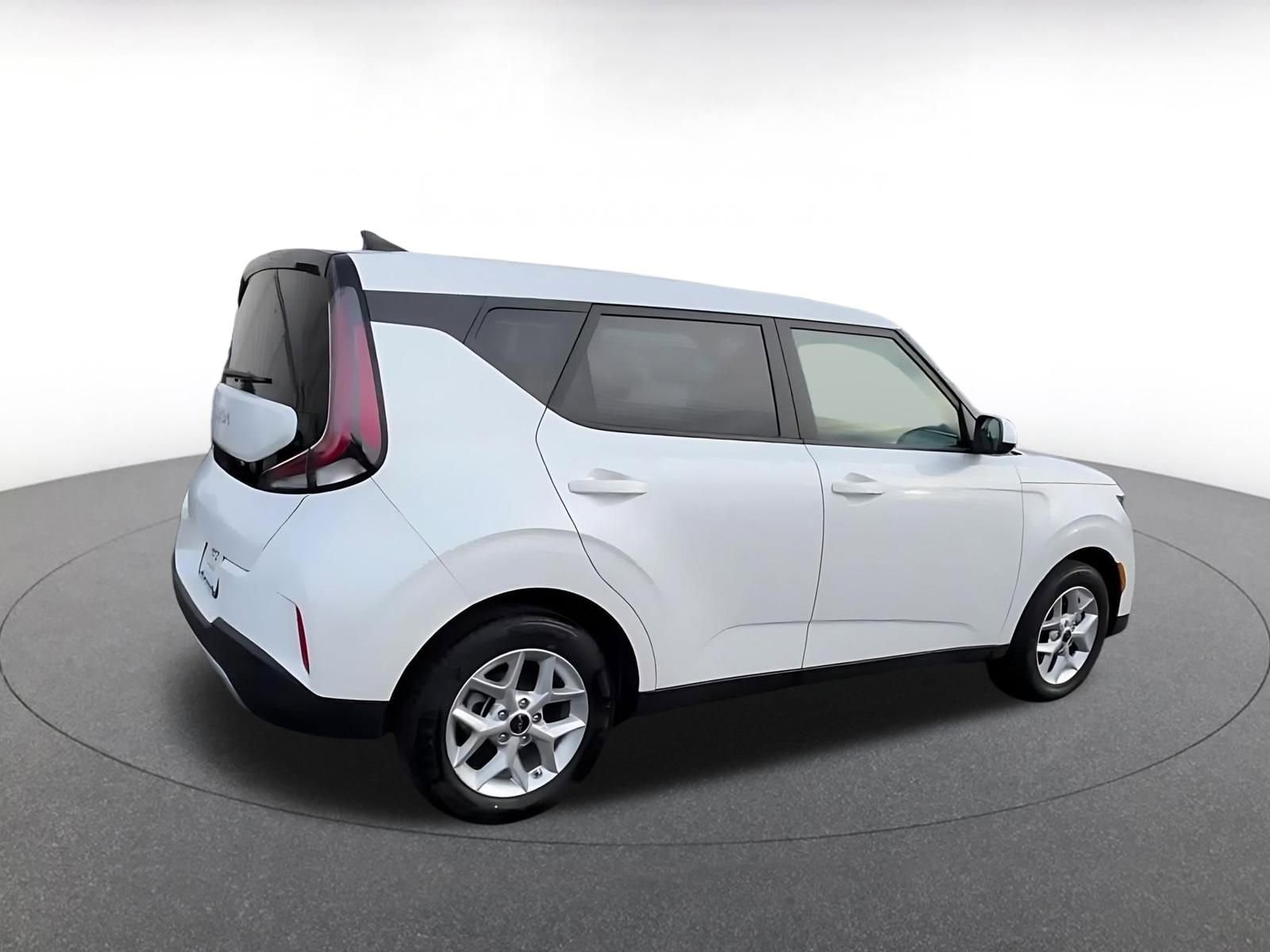 Thumbnail: 2025 Kia Soul - 13