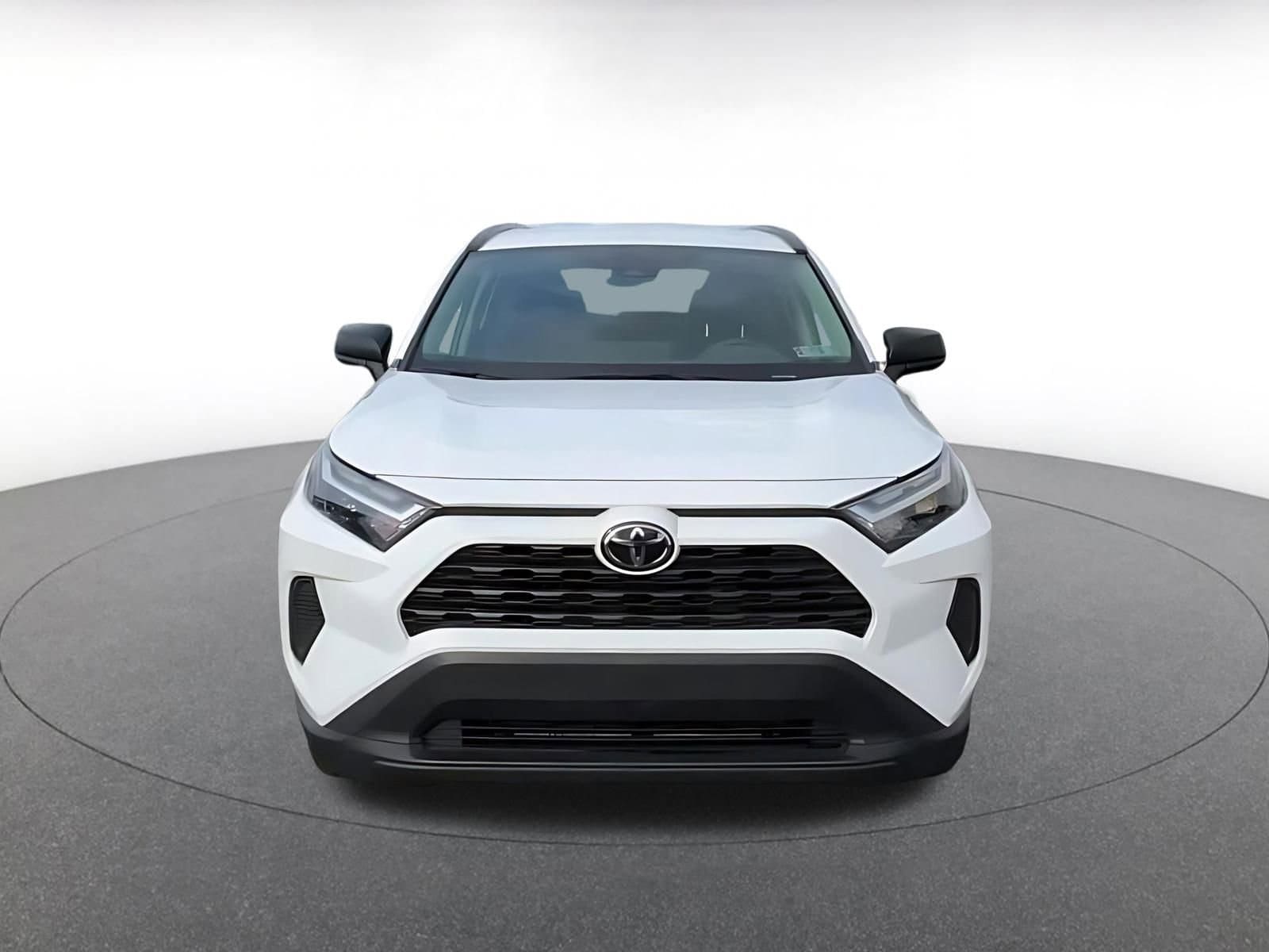 Thumbnail: 2025 Toyota RAV4 - 5