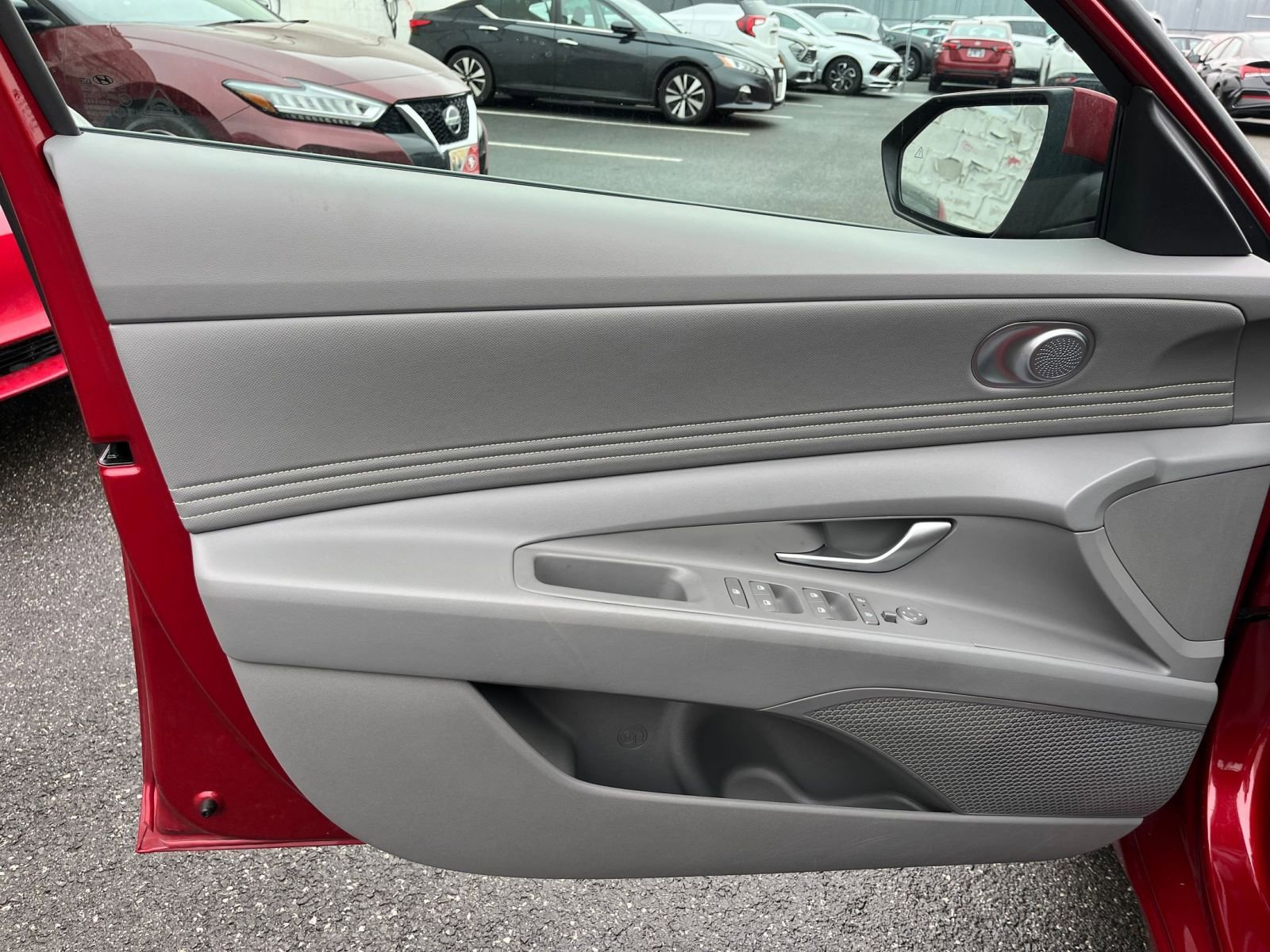 Thumbnail: 2025 Hyundai Elantra - 18