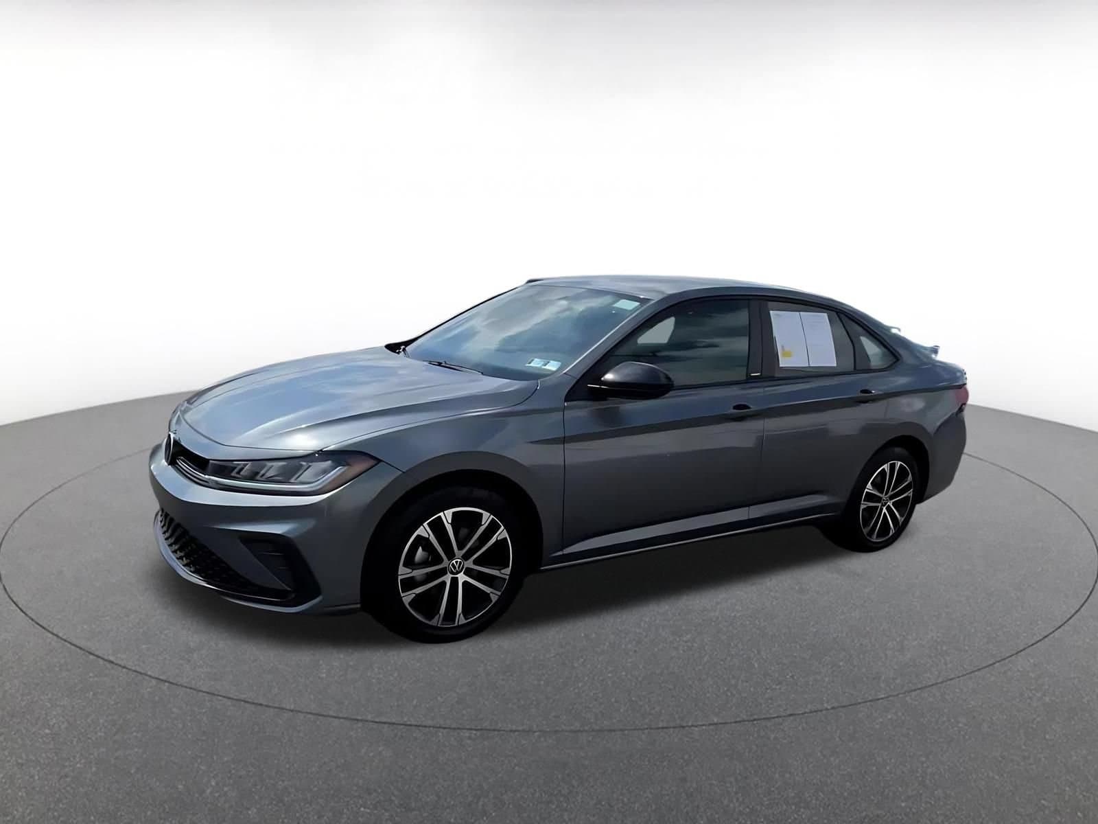 Thumbnail: 2025 Volkswagen Jetta - 7