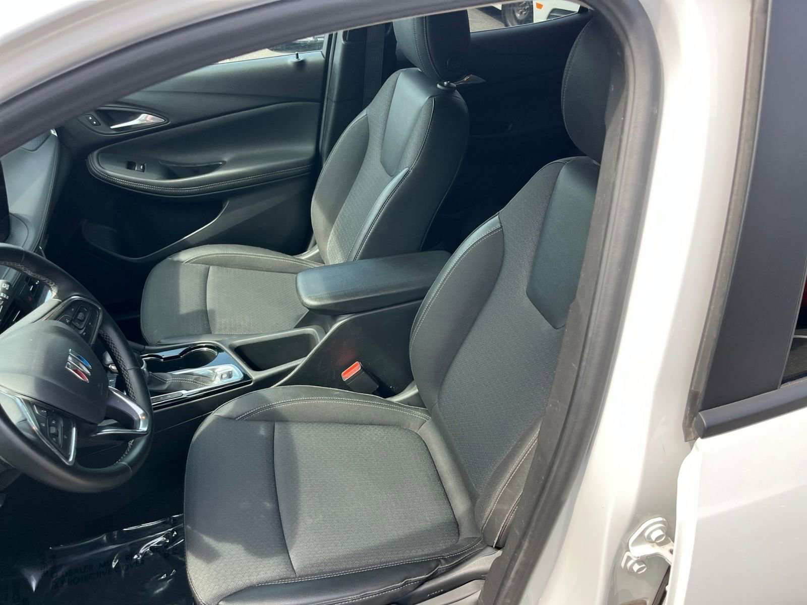 Thumbnail: 2025 Buick Encore GX - 35