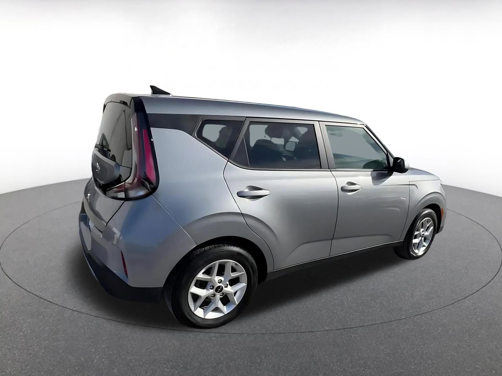 Thumbnail: 2025 Kia Soul - 15