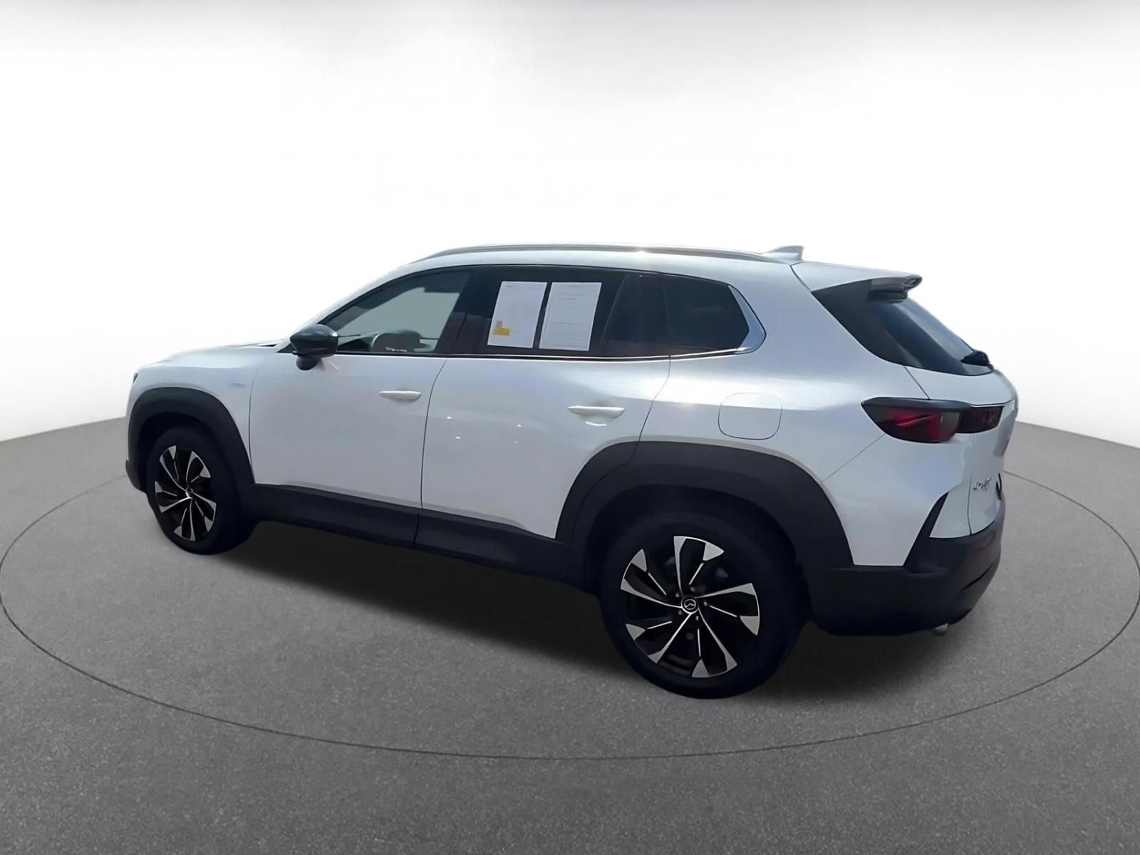 Thumbnail: 2025 Mazda CX-50 - 10