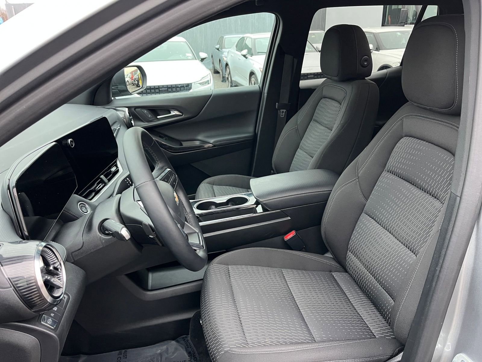 Thumbnail: 2025 Chevrolet Equinox - 35